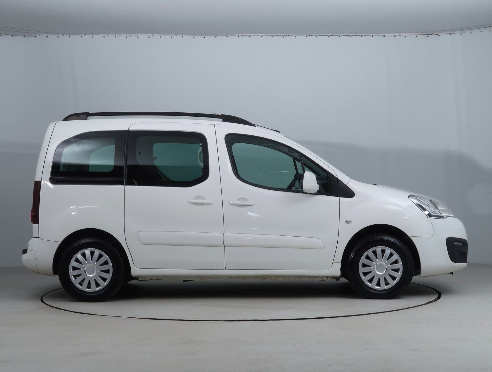 Citroën Berlingo, 1.6 HDi, Feel, 5Míst, Klima - fotka 6