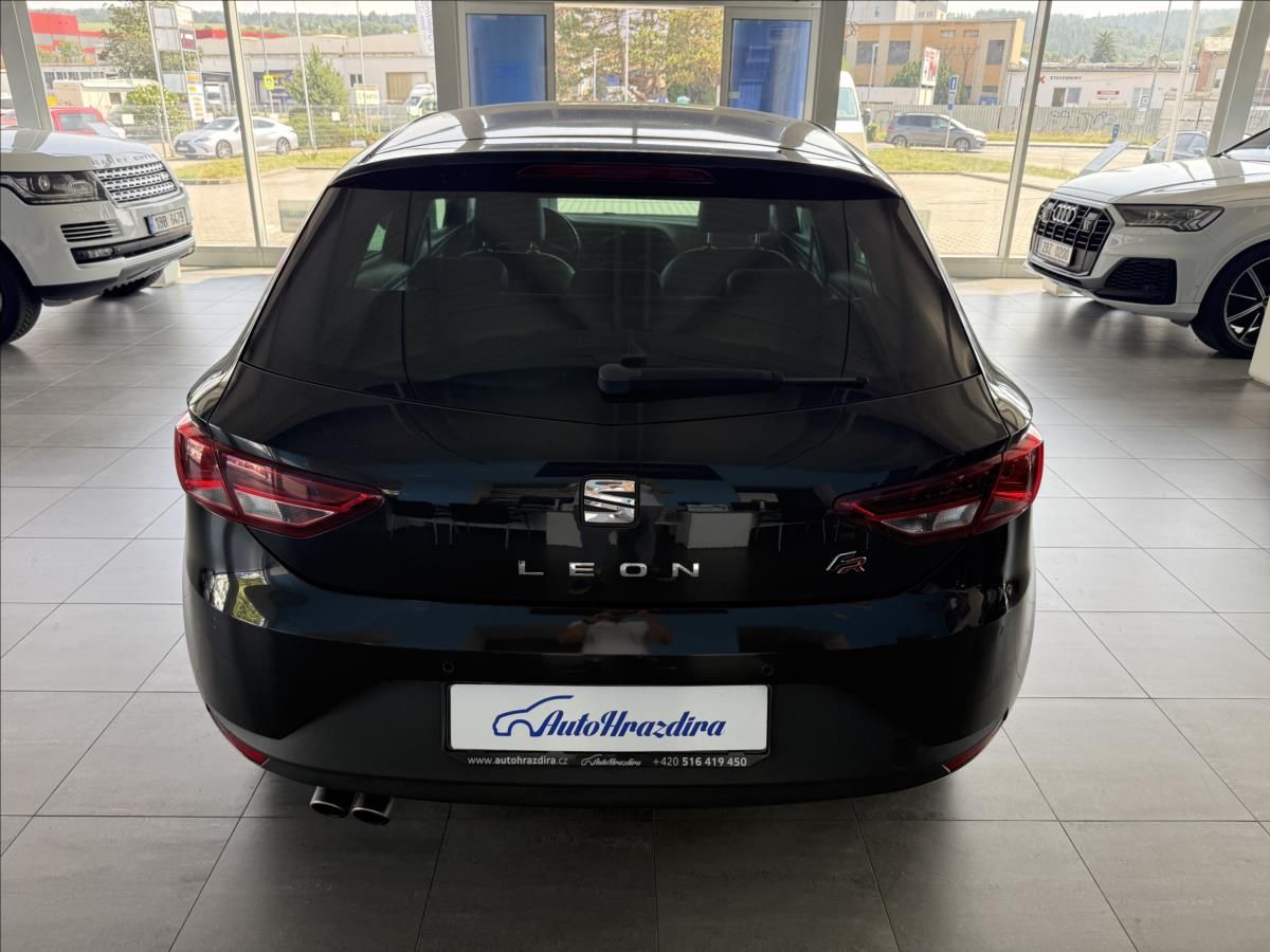 Seat Leon, 1,4   FR,TSI103kW,ŘEMEN,SERVIS - fotka 5