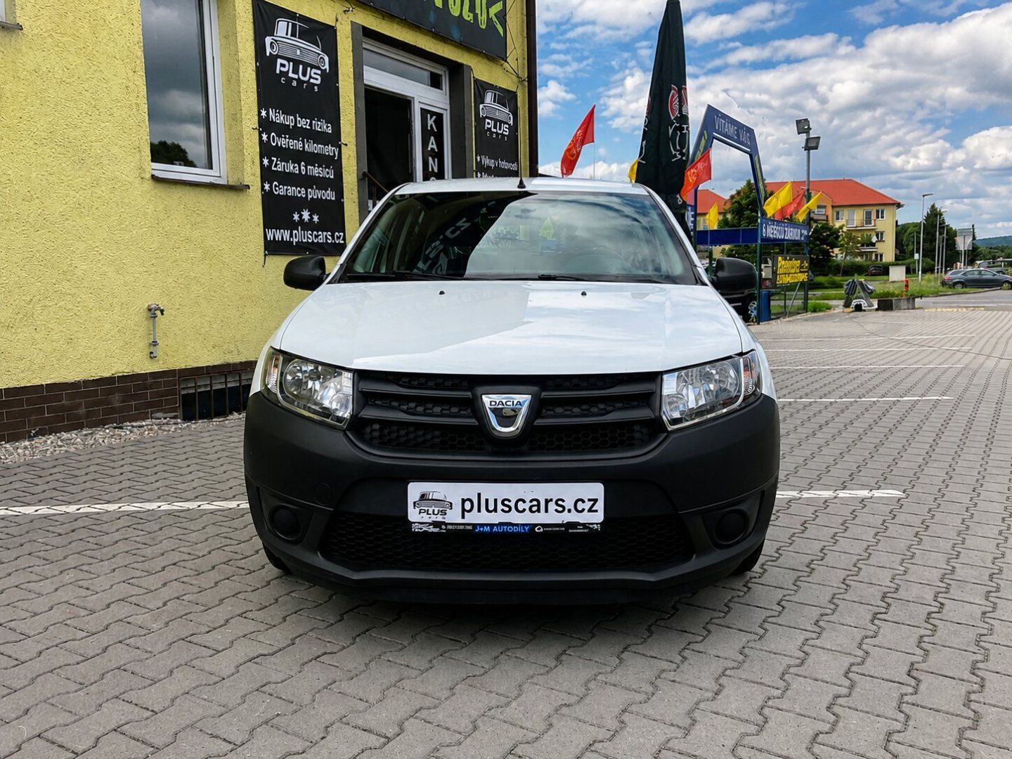 Dacia Sandero, 1,2i(54kW)*STK DO 7/2027* - fotka 3