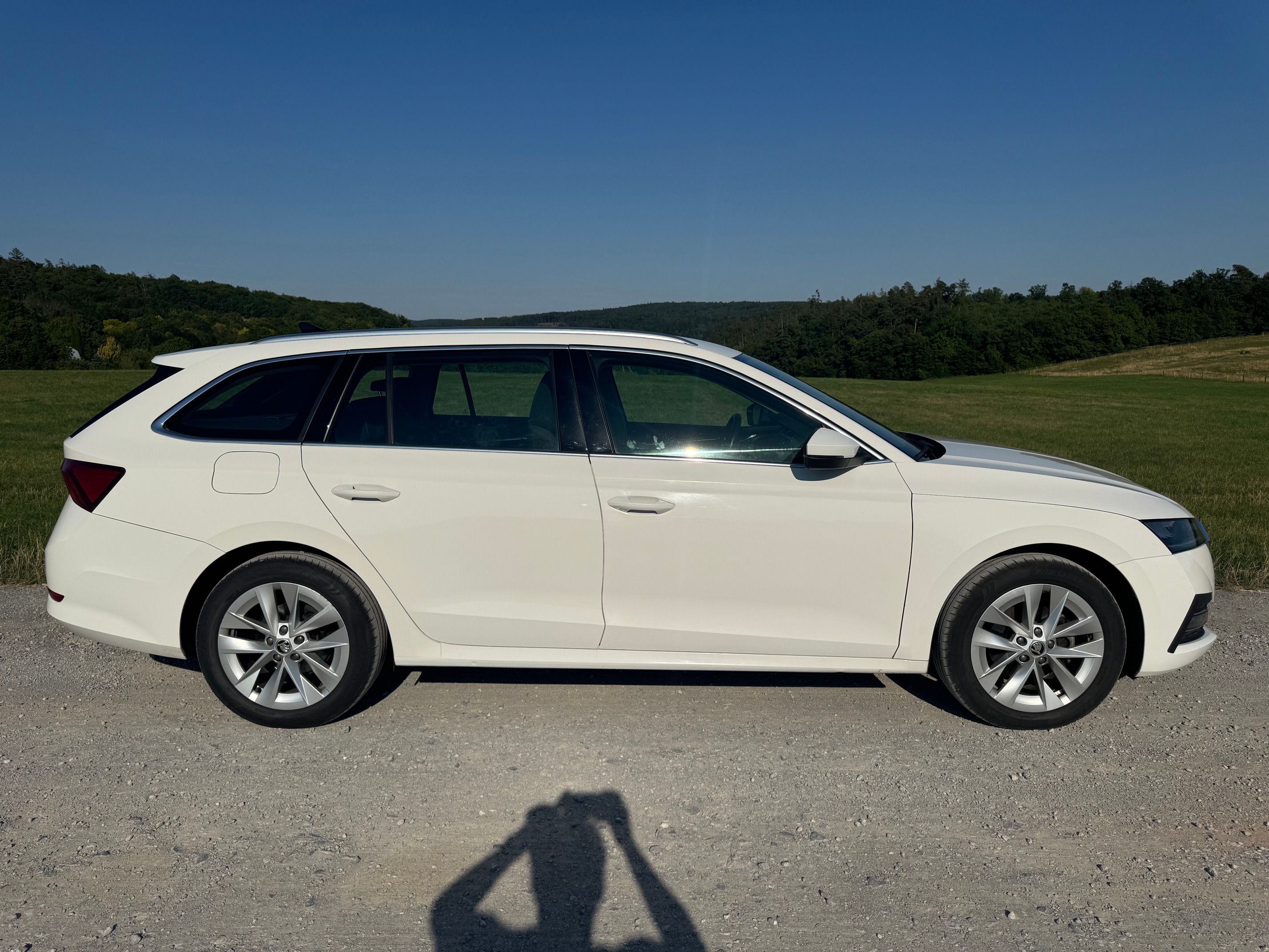 Škoda Octavia, 2.0TDI STYLE+ NAVI LED ČR - fotka 6