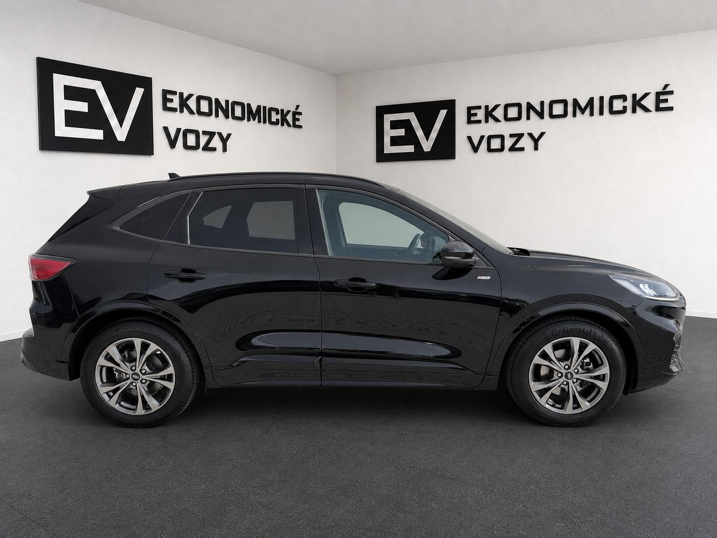 Ford Kuga, 2.5 HYBRID,ST-LINE, - fotka 2