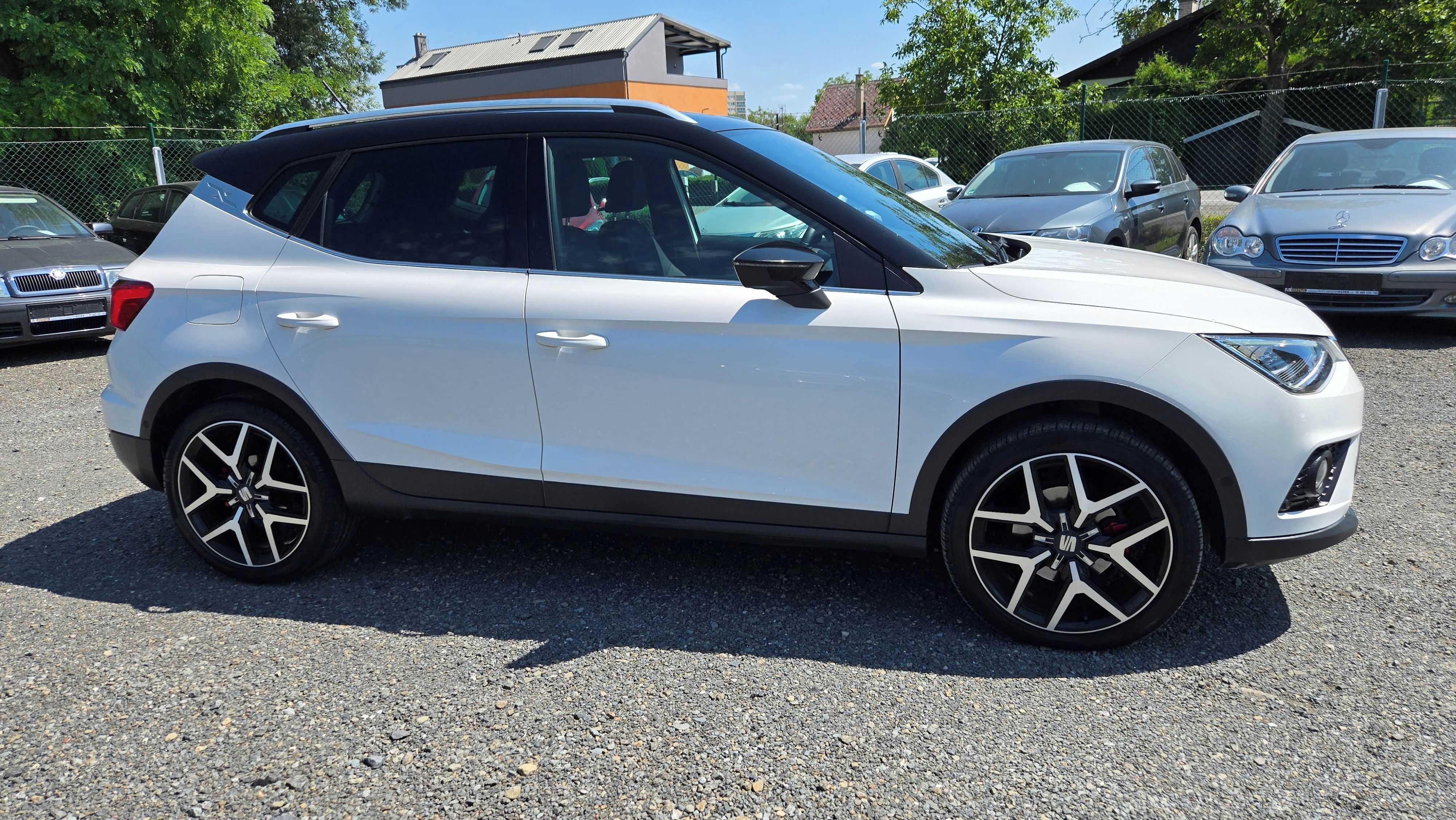 Seat Arona, 1.5TSI 16V ACT FR 110KW - fotka 6