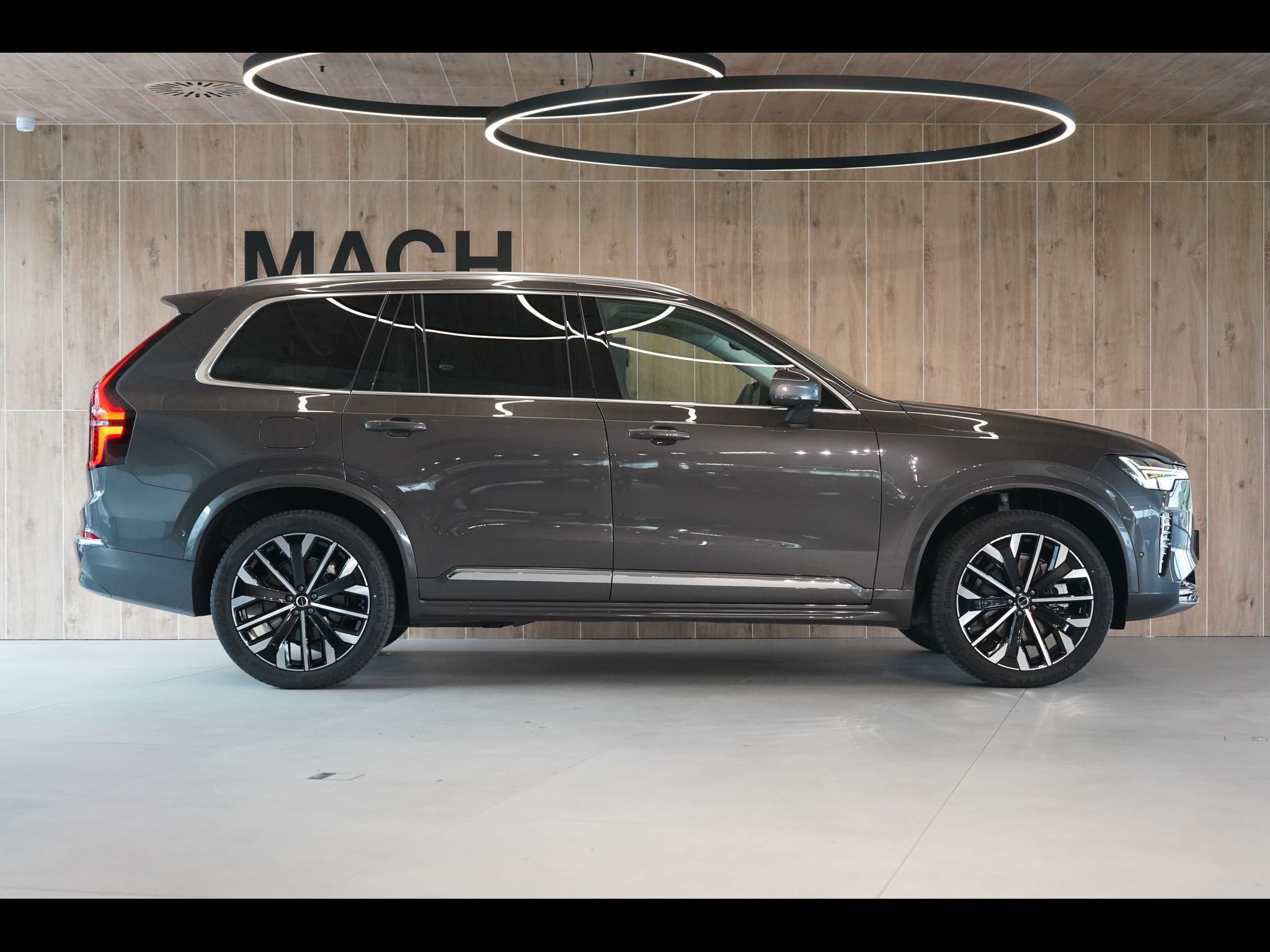 Volvo XC90, B5 PLUS Bright, Vzduch, 360° - fotka 6