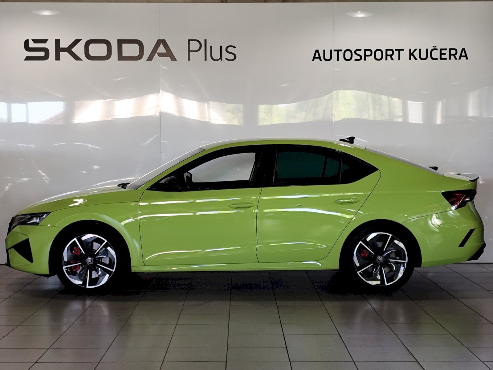 Škoda Octavia, OCTAVIA RS 2.0 TSI 195 kW DSG - fotka 3