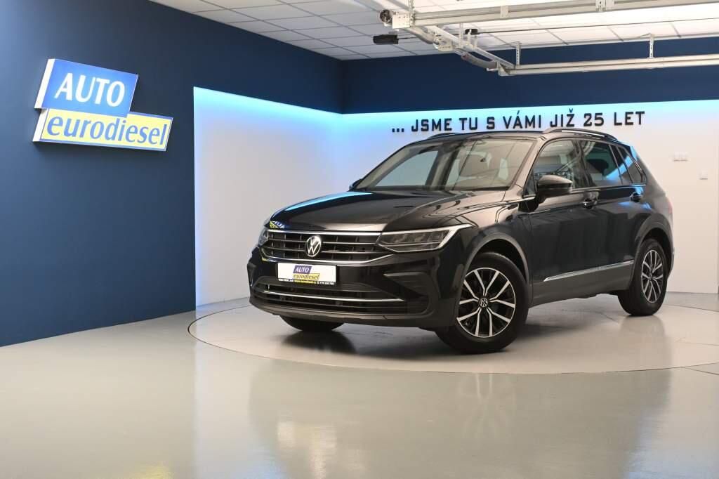 Volkswagen Tiguan, 2.0 LIFE DSG LED ACC Tažné TDI - fotka 2
