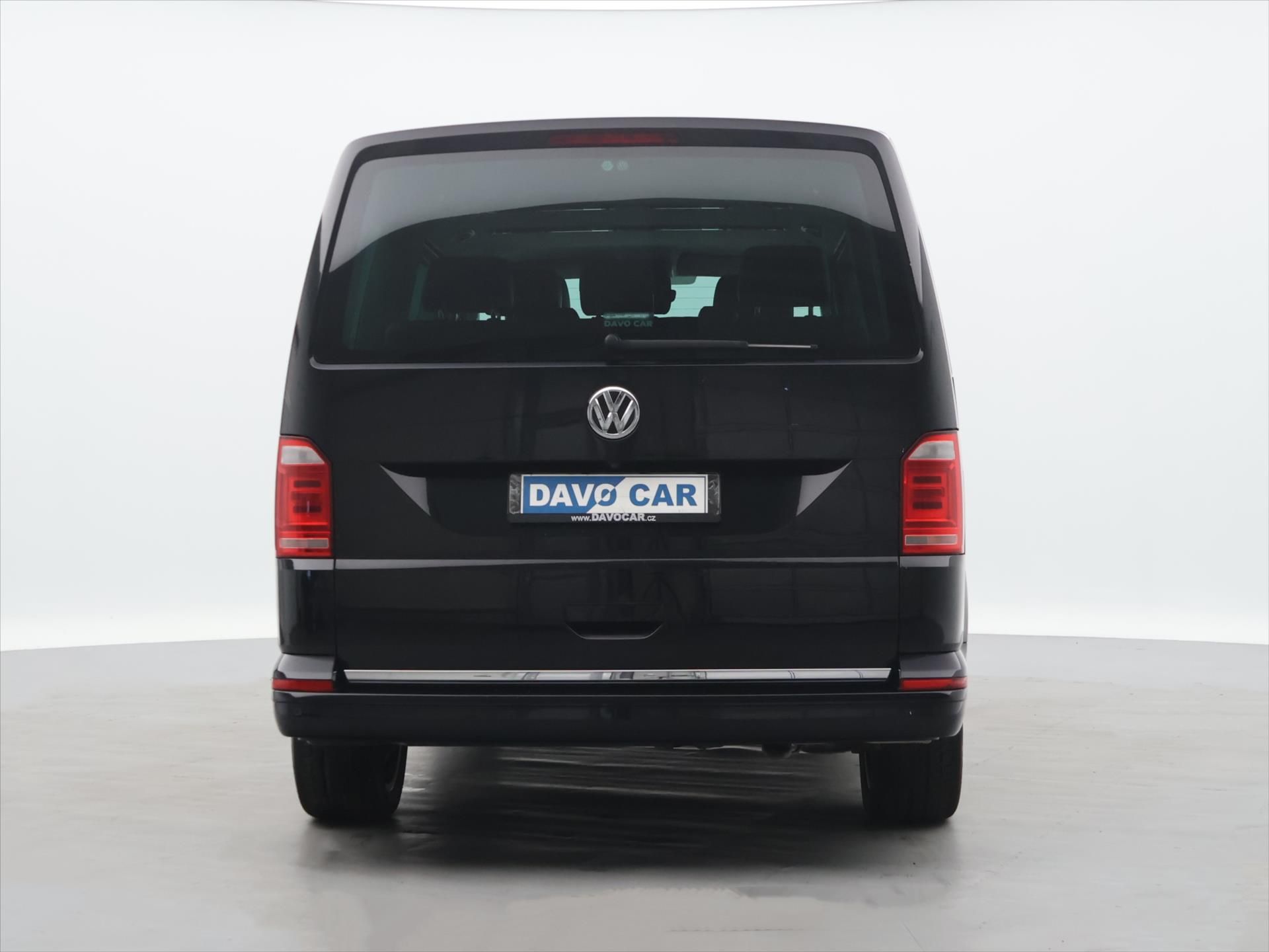 Volkswagen Multivan, 2,0 TDI 150kW DSG Buli Edition - fotka 6