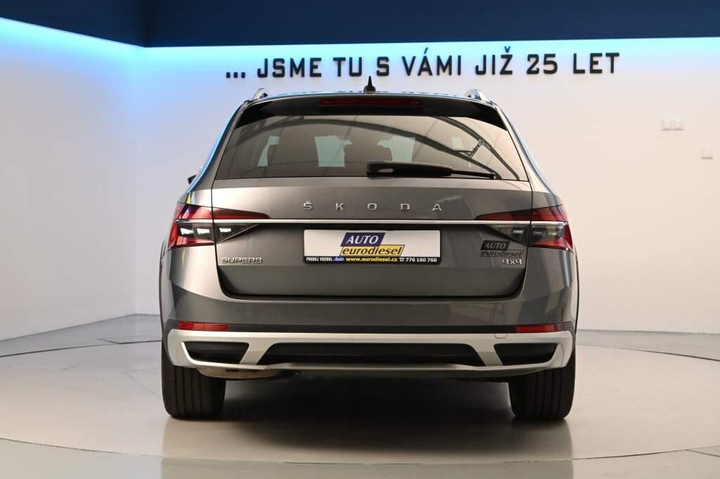 Škoda Superb, 2.0 DSG 4x4 SCOUT Matrix LED T - fotka 6