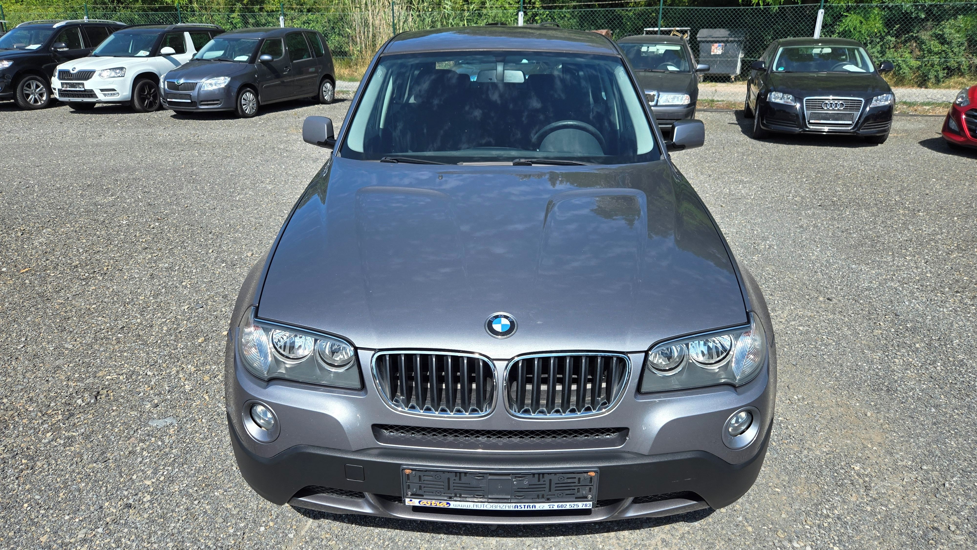 BMW X3, XDRIVE 2.0D 130KW 1MAJITEL - fotka 4