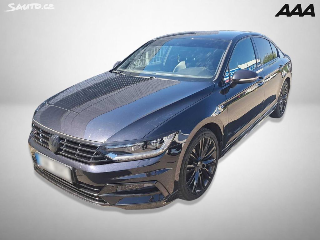 Volkswagen Passat, 2.0 TDI, R-Line, Automat, Kůže