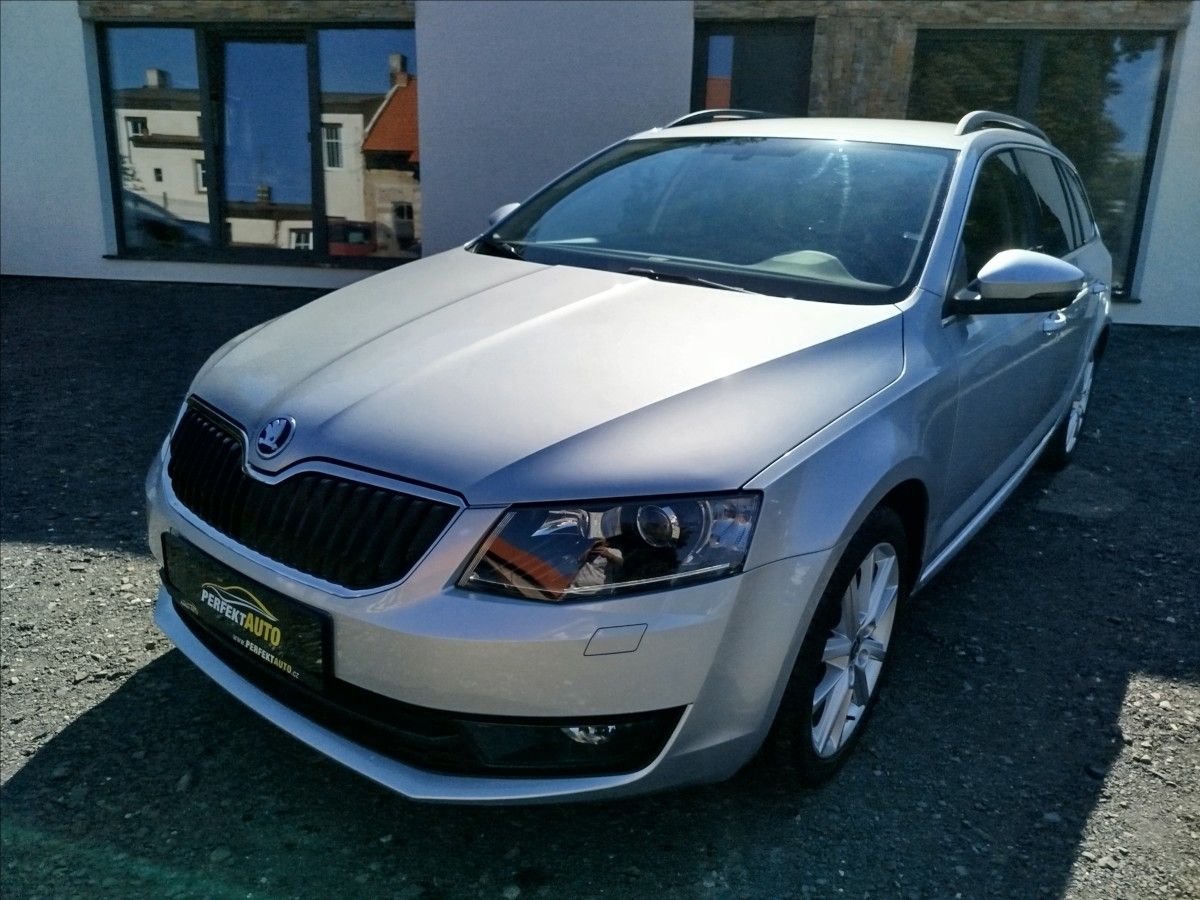 Škoda Octavia, 2,0 TDi 110kW, SERVIS ŠKODA
