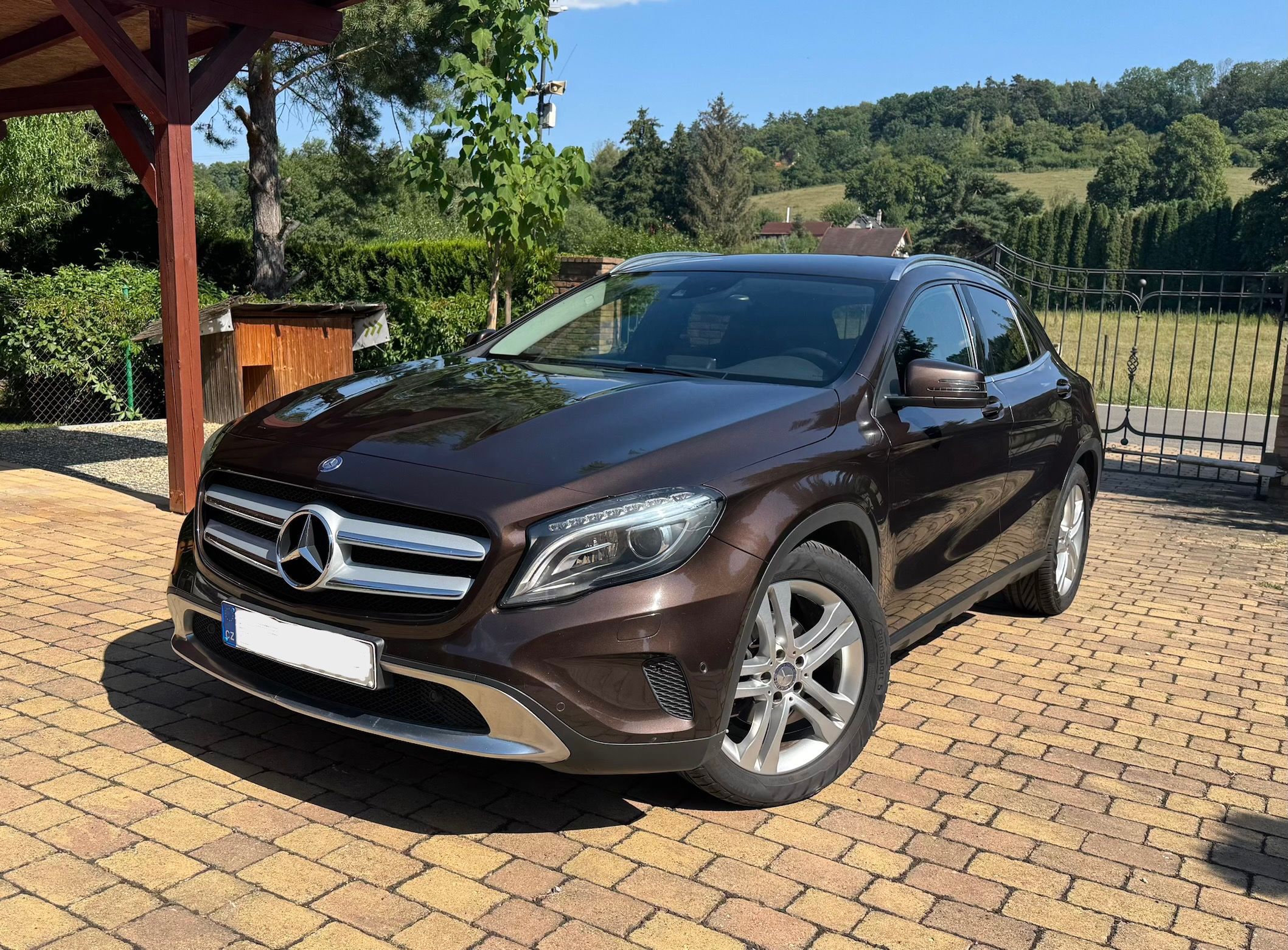 Mercedes-Benz GLA, 220CDI 4 MATIC Čr plný servis