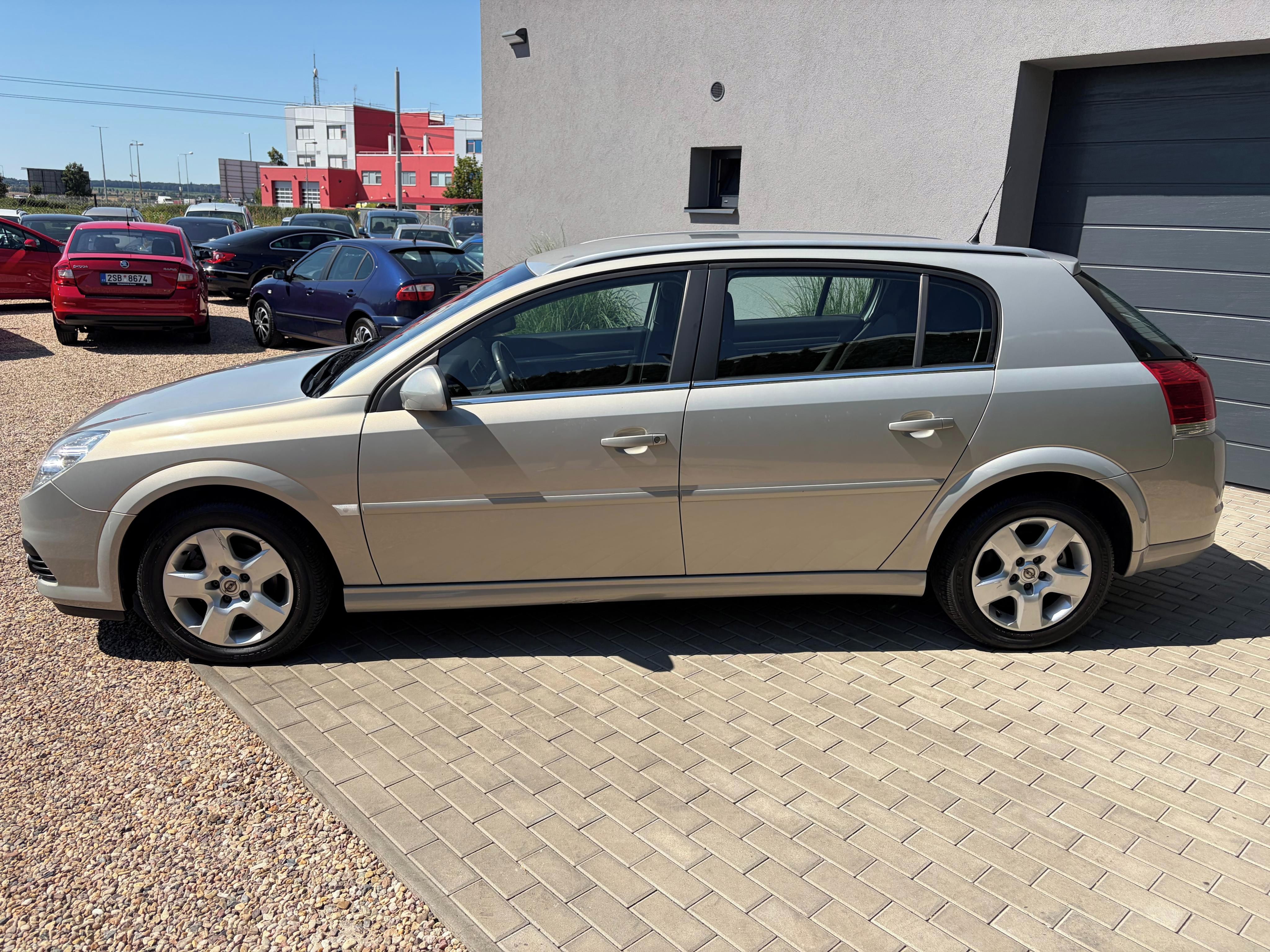 Opel Signum, 2.2i 114KW, Po 1. Majiteli - fotka 6