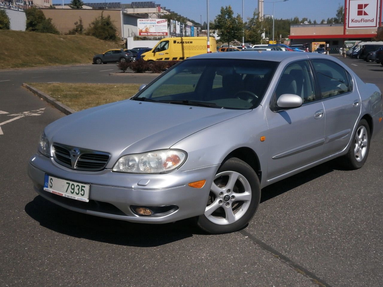 Nissan Maxima, 2,0i V6 JEDINY MAJITEL SERVISK