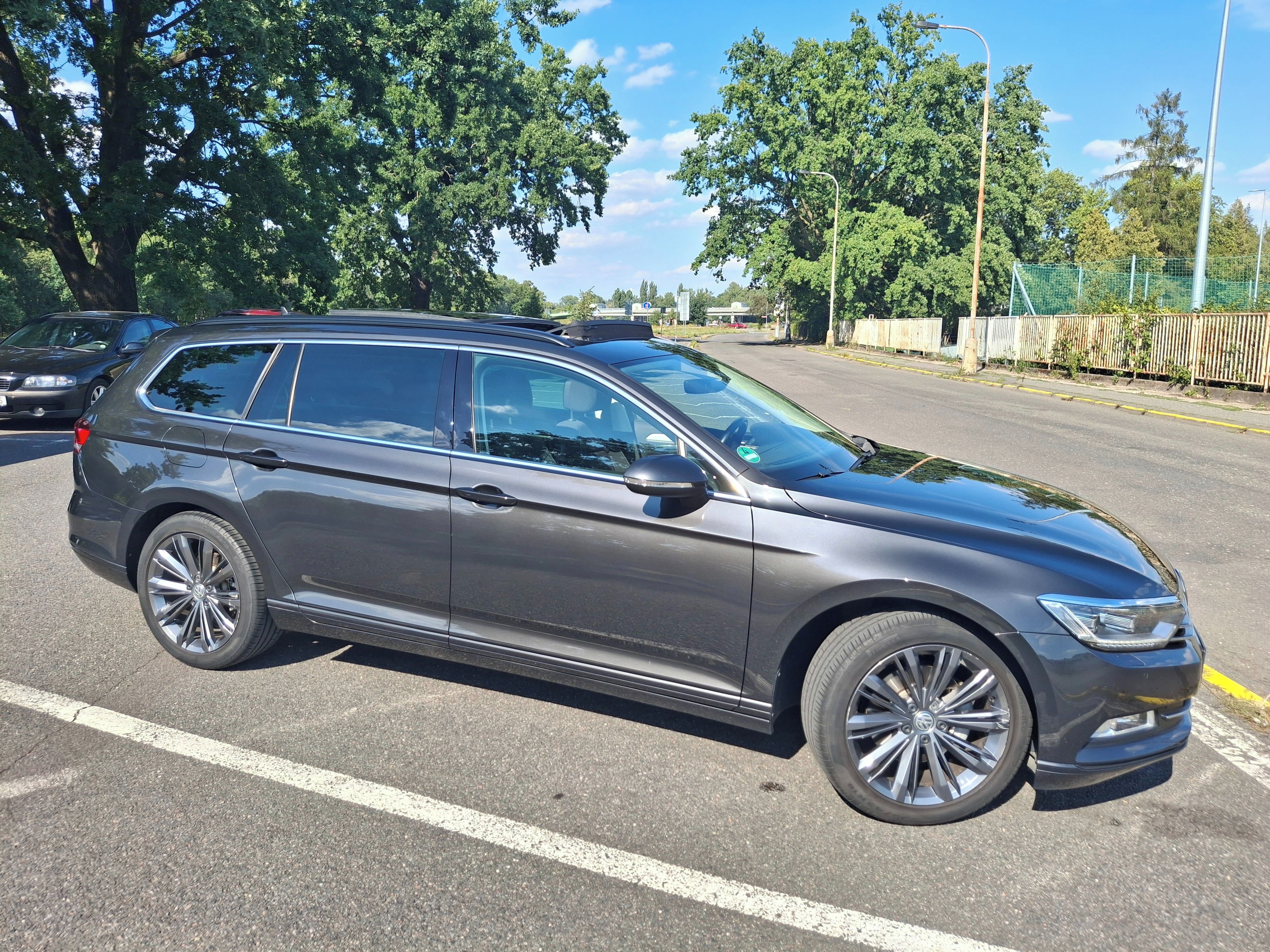 Volkswagen Passat, VW Passat Variant 1.5TSI - fotka 5