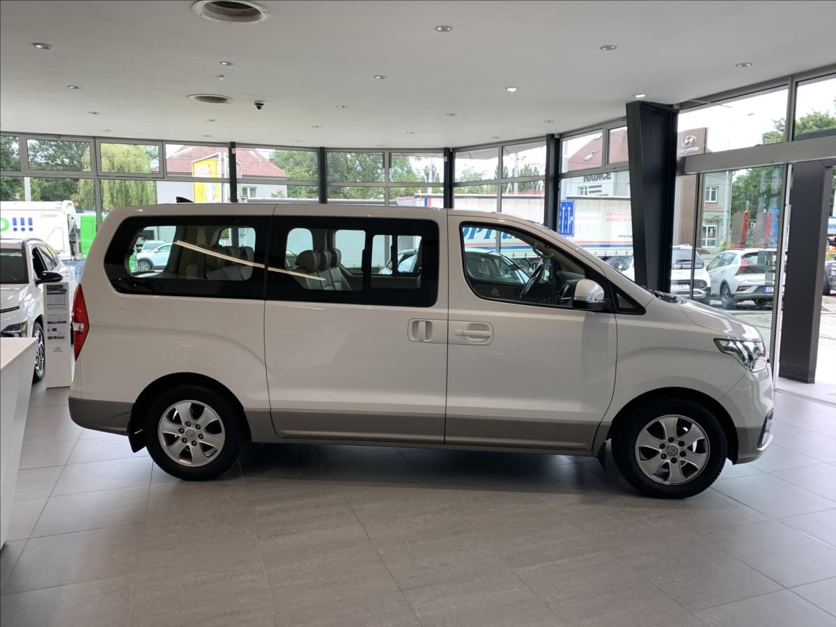 Hyundai H 1, 2,5 CRDI 125kW AT Tour Comfort - fotka 4