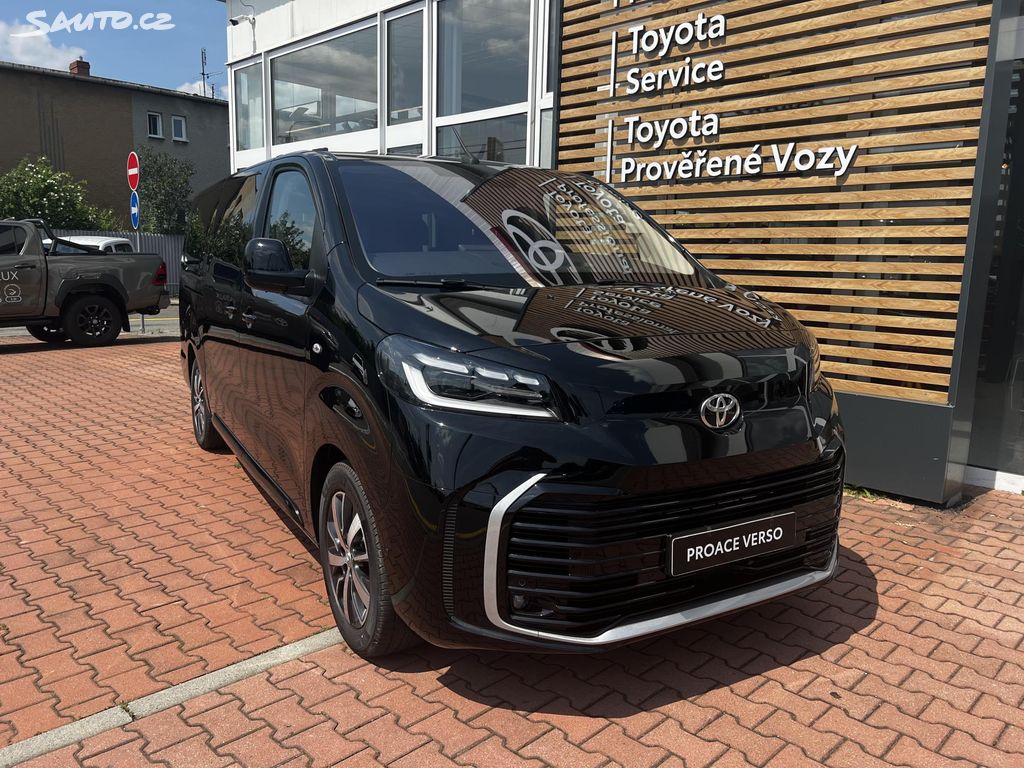 Toyota Proace Verso, 2,2D 8AT 180K VIP 7 MÍST