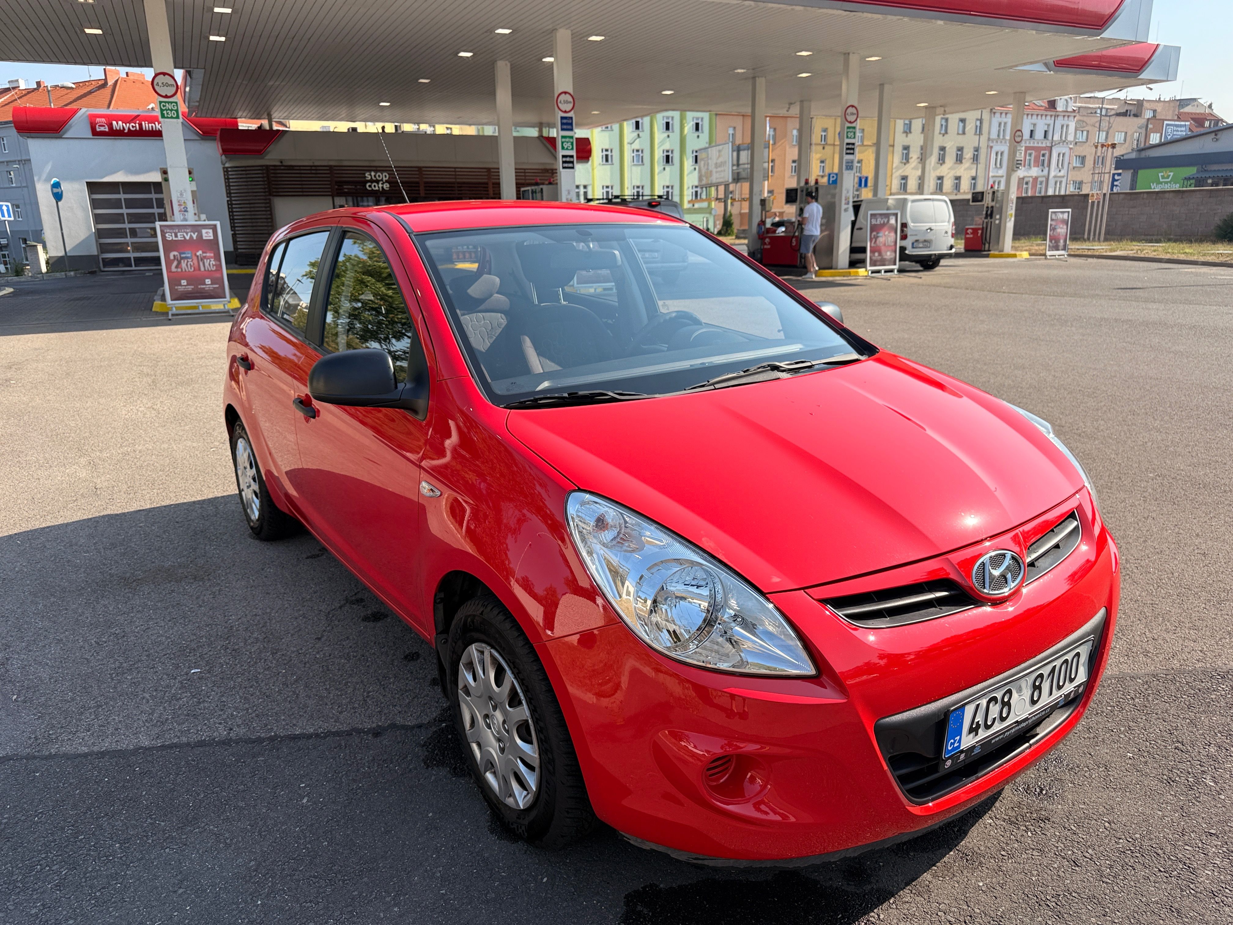 Hyundai i20 - fotka 4