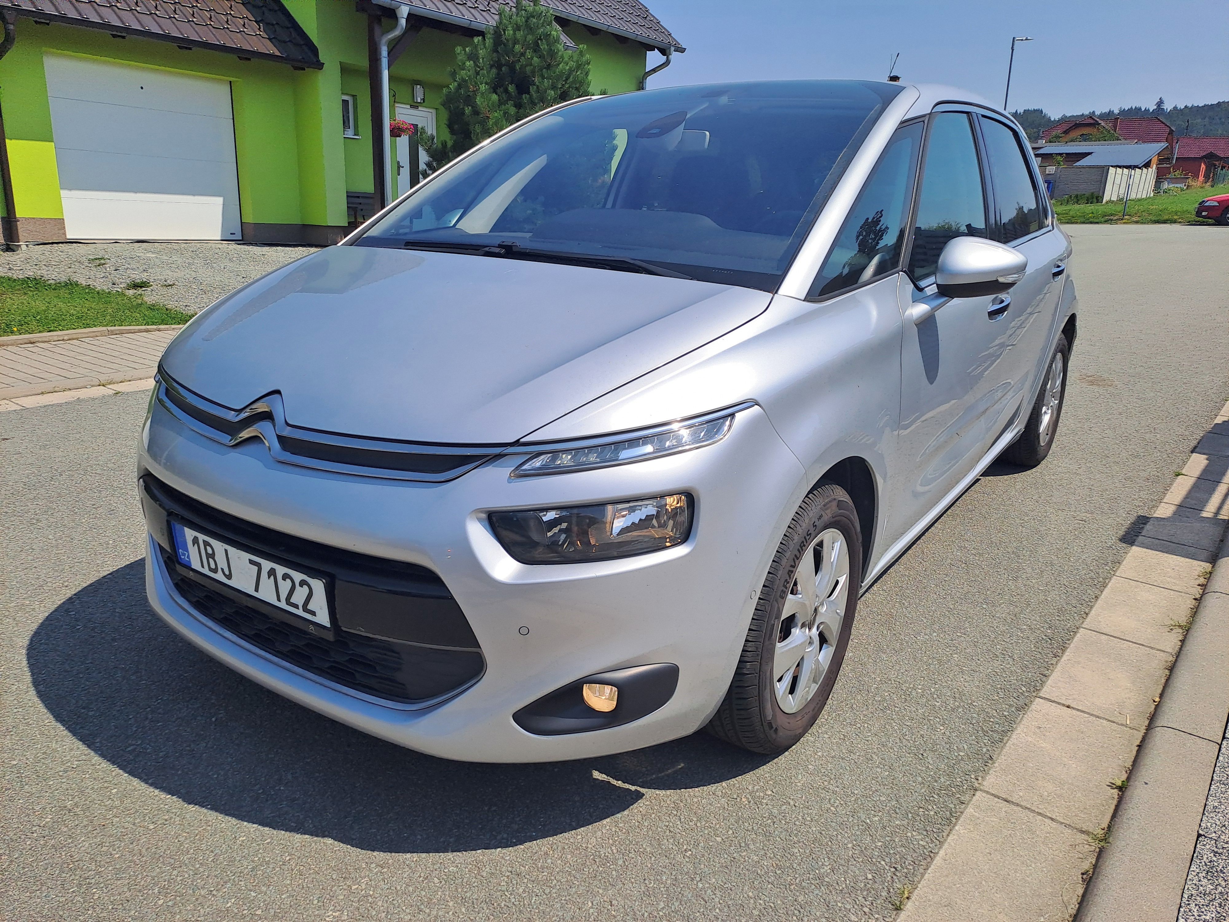 Citroën C4 Picasso, 1.MAJ,ČR,S.KNIHA,57400KM!!!! - fotka 2