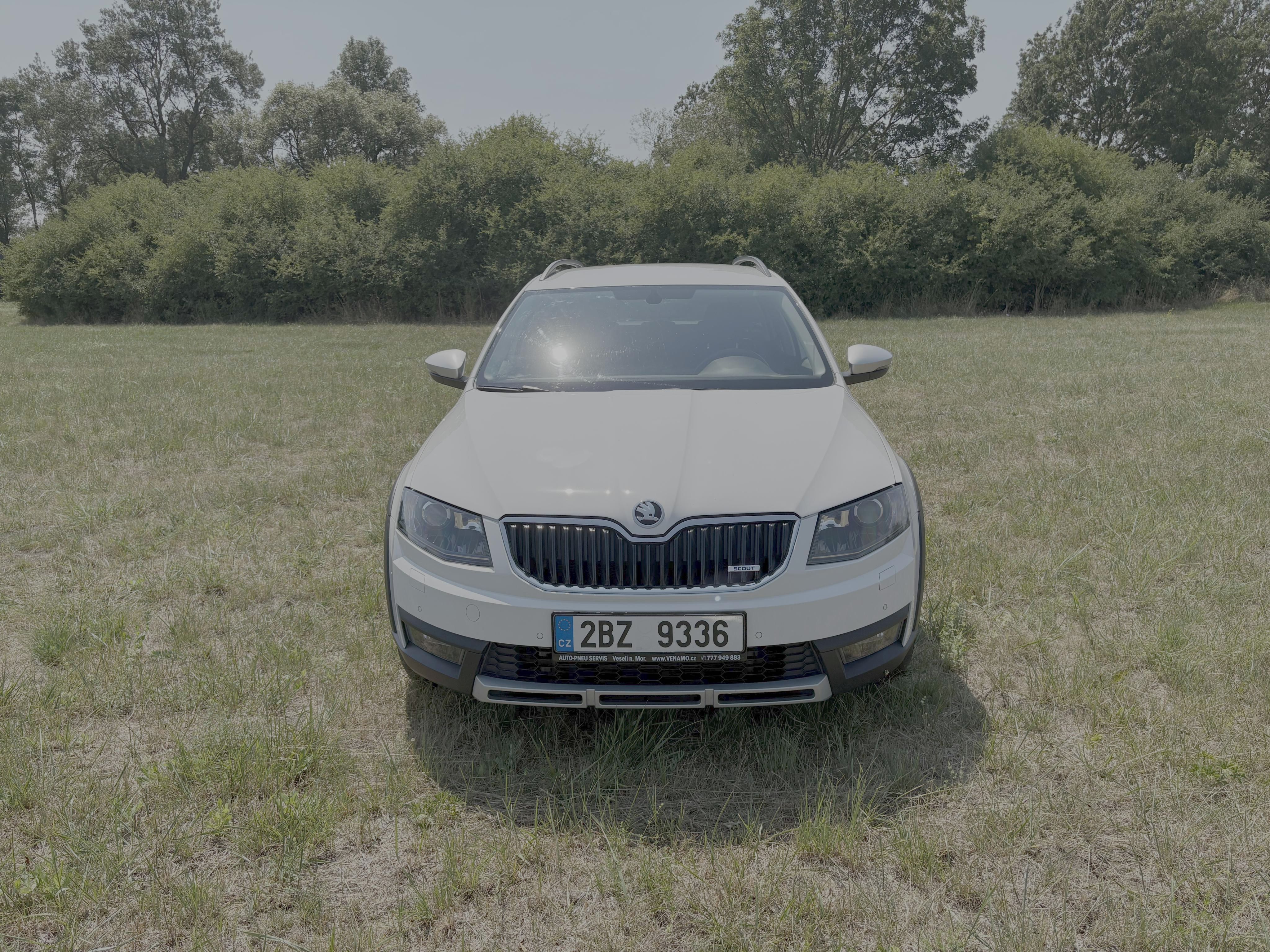 Škoda Octavia, Škoda Octavia Scout 2.0 TDI - fotka 2