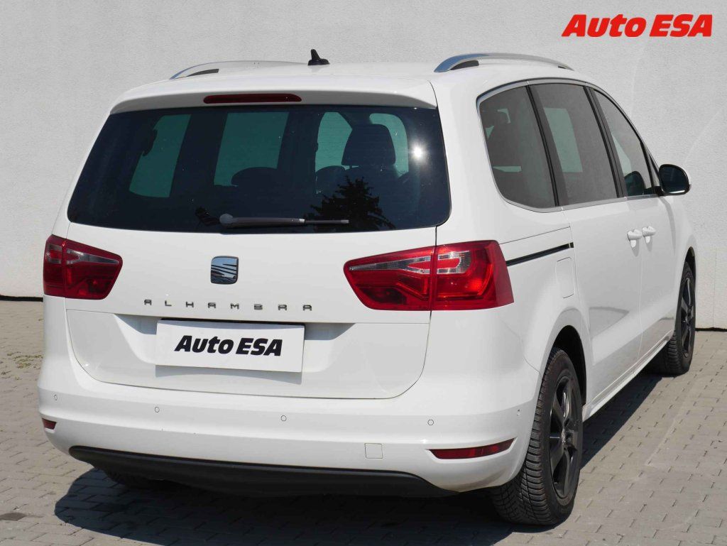 Seat Alhambra, 2.0 TDI - fotka 4
