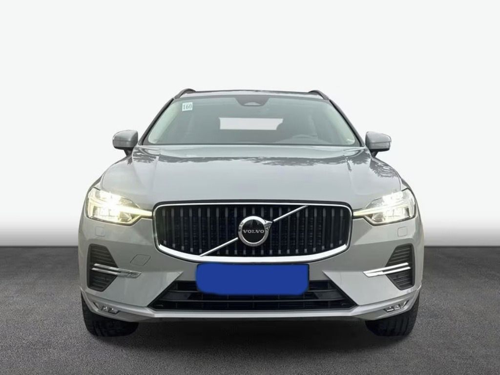 Volvo XC60, B5 B 2.0 AWD Core*Kamera*Navi* - fotka 4