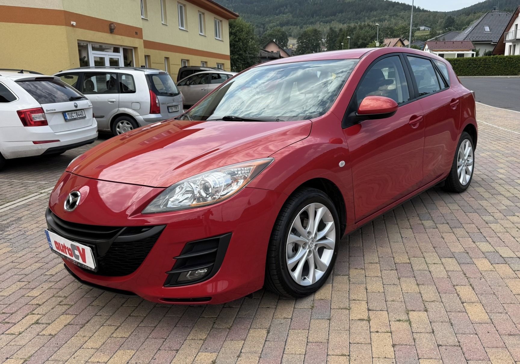 Mazda 3, 1.6 16V 77kW AC,NAVI,VYH.OKNO - fotka 2