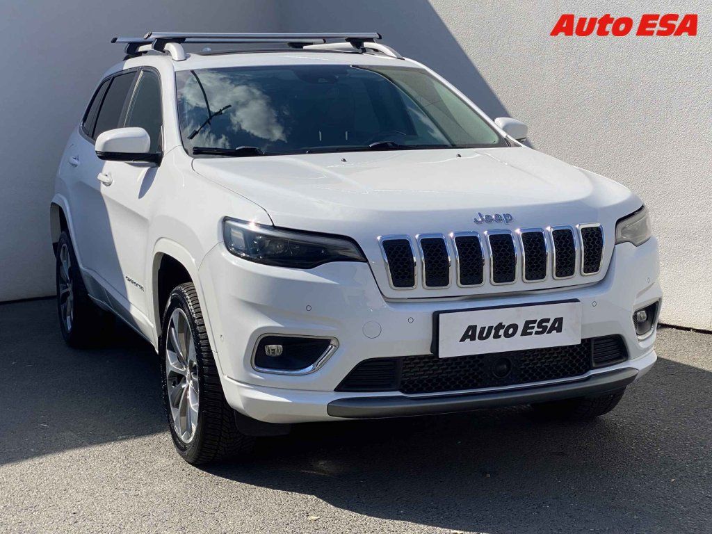 Jeep Cherokee, 2.2. M-jet 4x4,2.maj,ČR