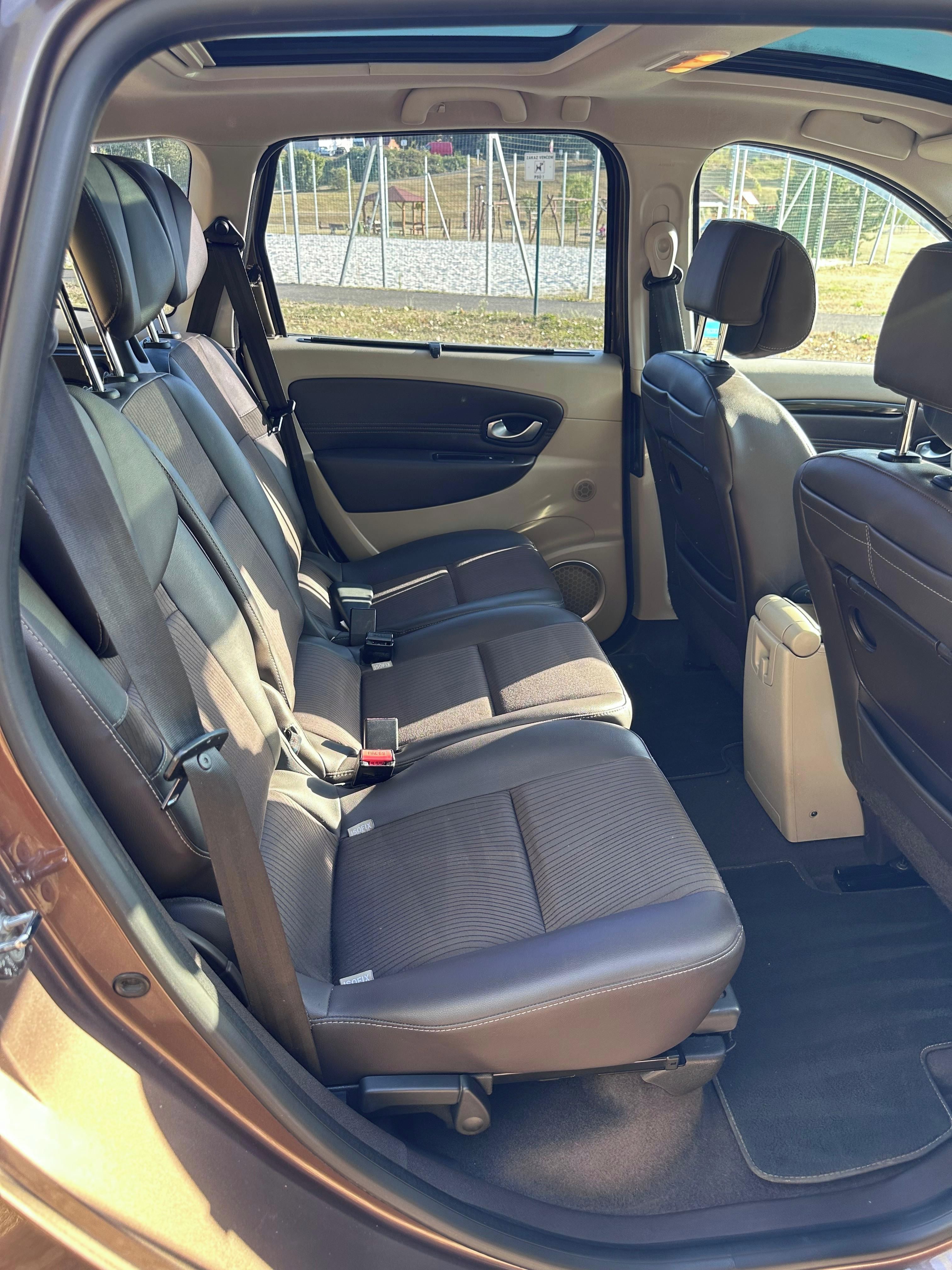 Renault Grand Scénic, 2.0 dCi 160, pravidelný servis - fotka 2