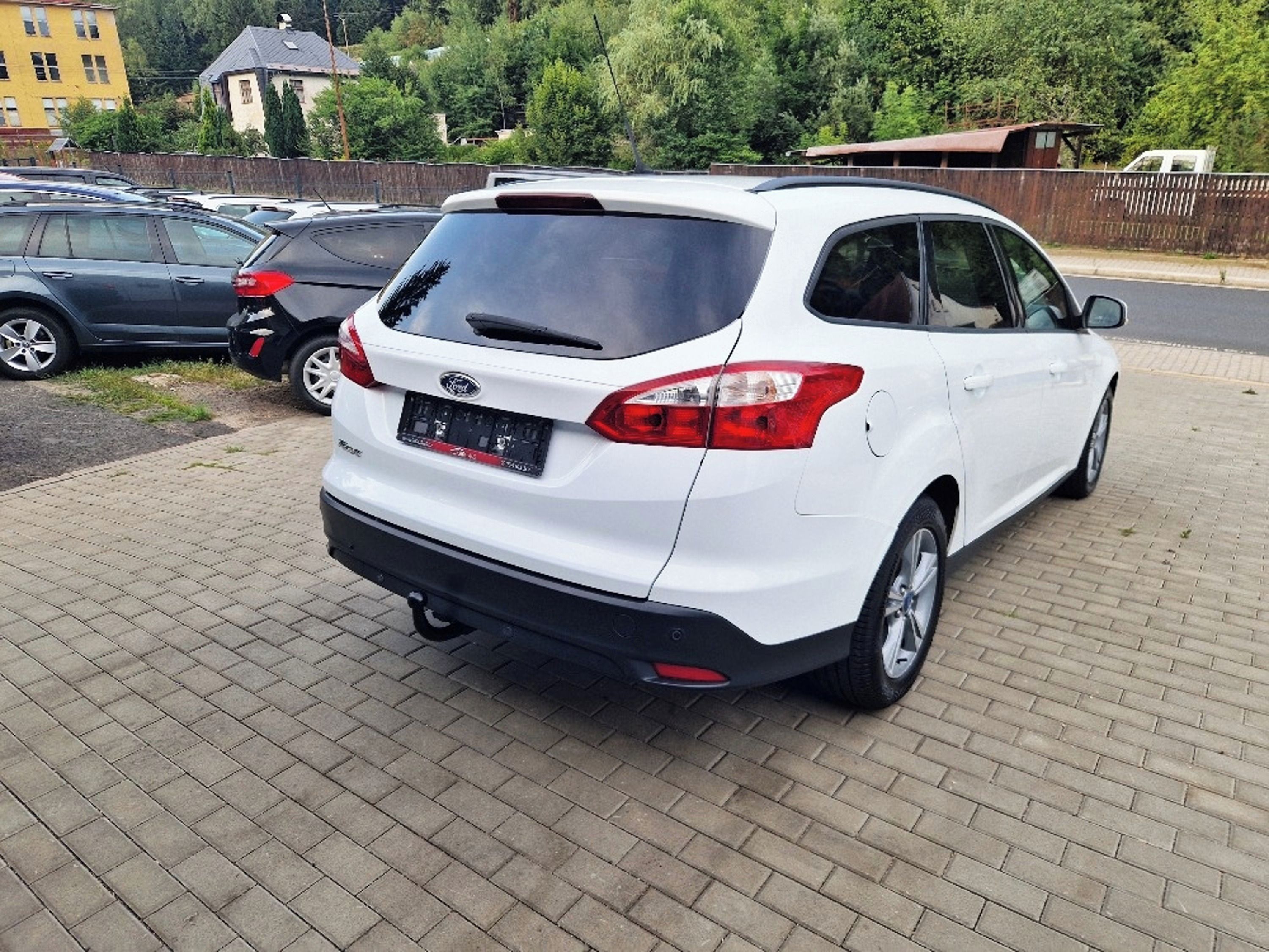 Ford Focus, 1.6 TDCi (85 kW), 82 tis. km - fotka 4