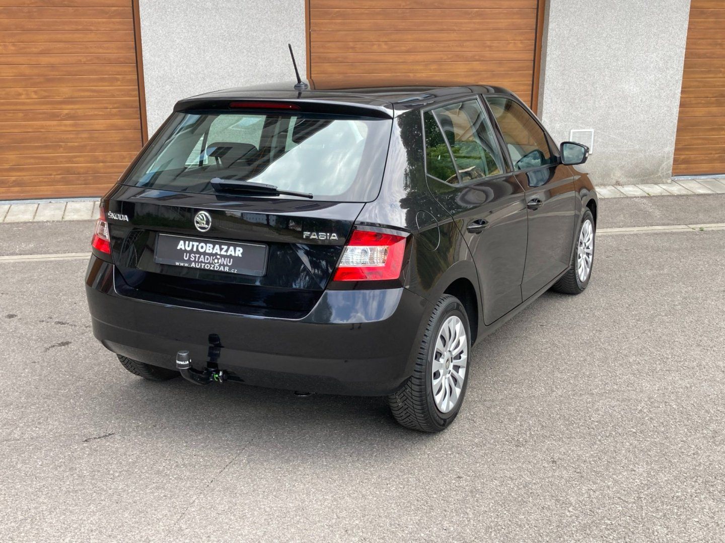 Škoda Fabia, 1,0 MPI  Tažné z. servisní k. - fotka 3