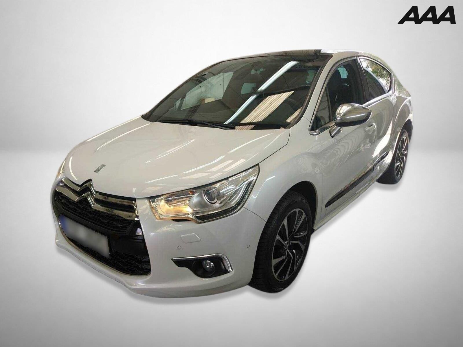 DS 4, 1.6 e-HDi, ČR,1.maj