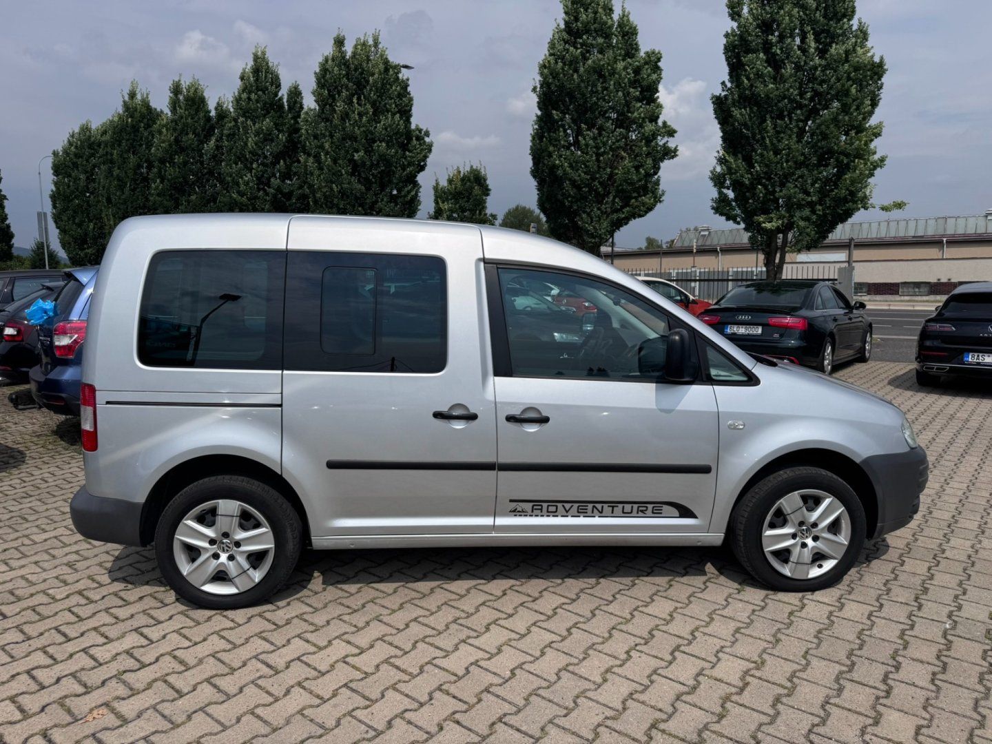 Volkswagen Caddy, 1,9 TDI 77KW 2X ŠOUPAČKY 2.MAJ - fotka 6
