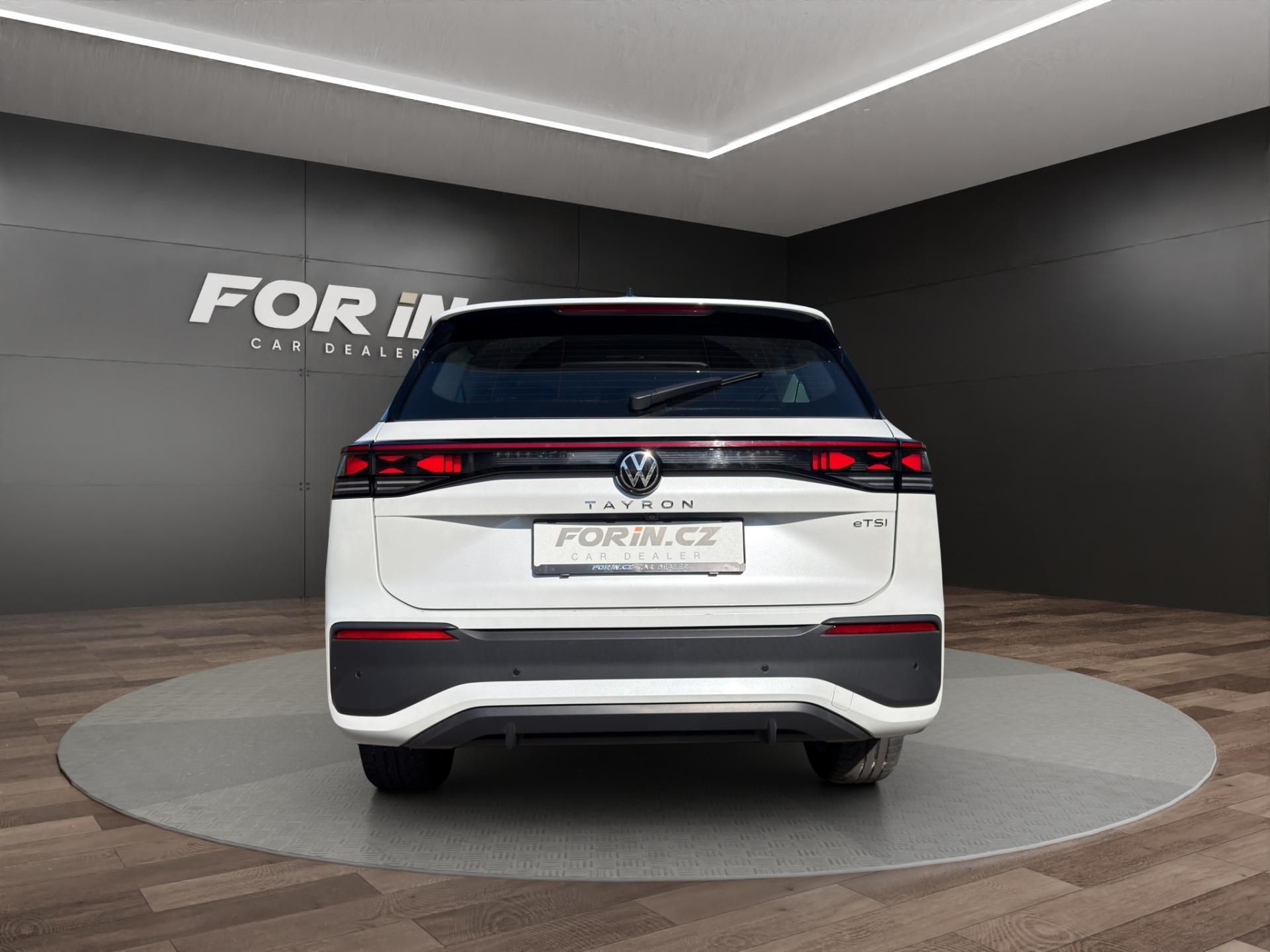 Volkswagen Tayron, 110KW 7 MÍST TAŽNÉ  IQ.LIGHT - fotka 5