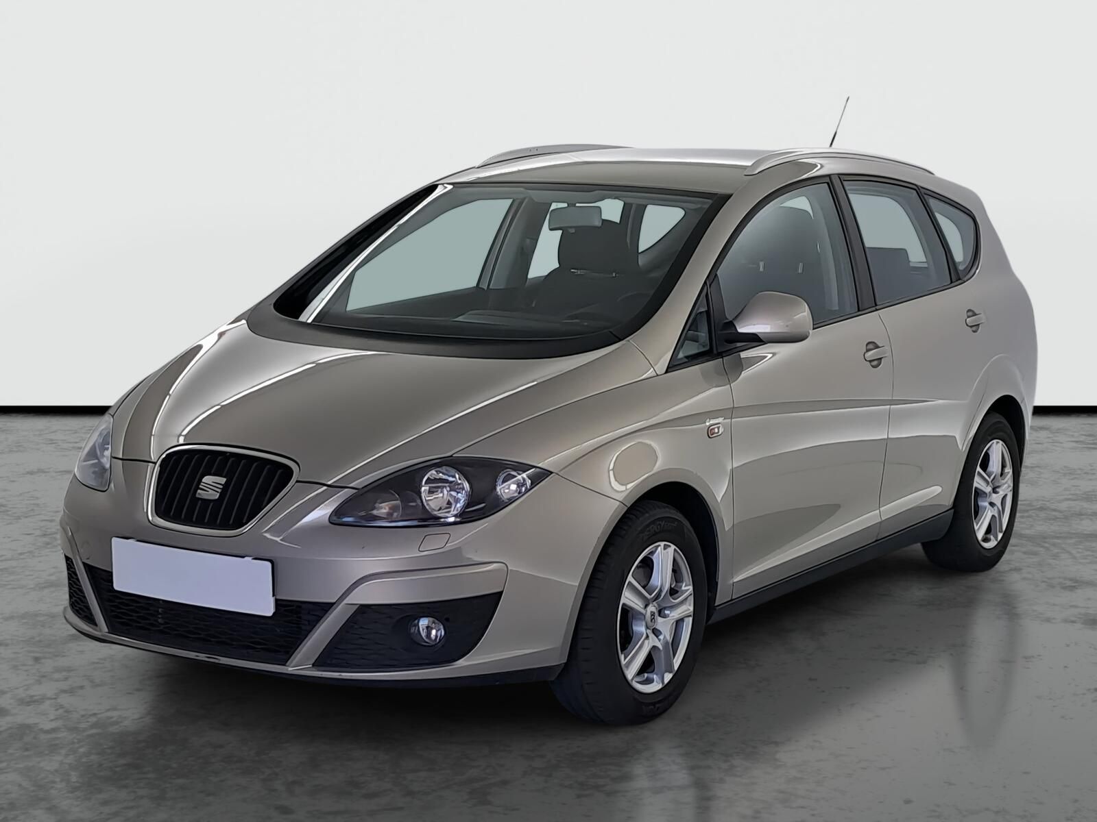 Seat Altea, 1.6 TDI, Automatická klima - fotka 2