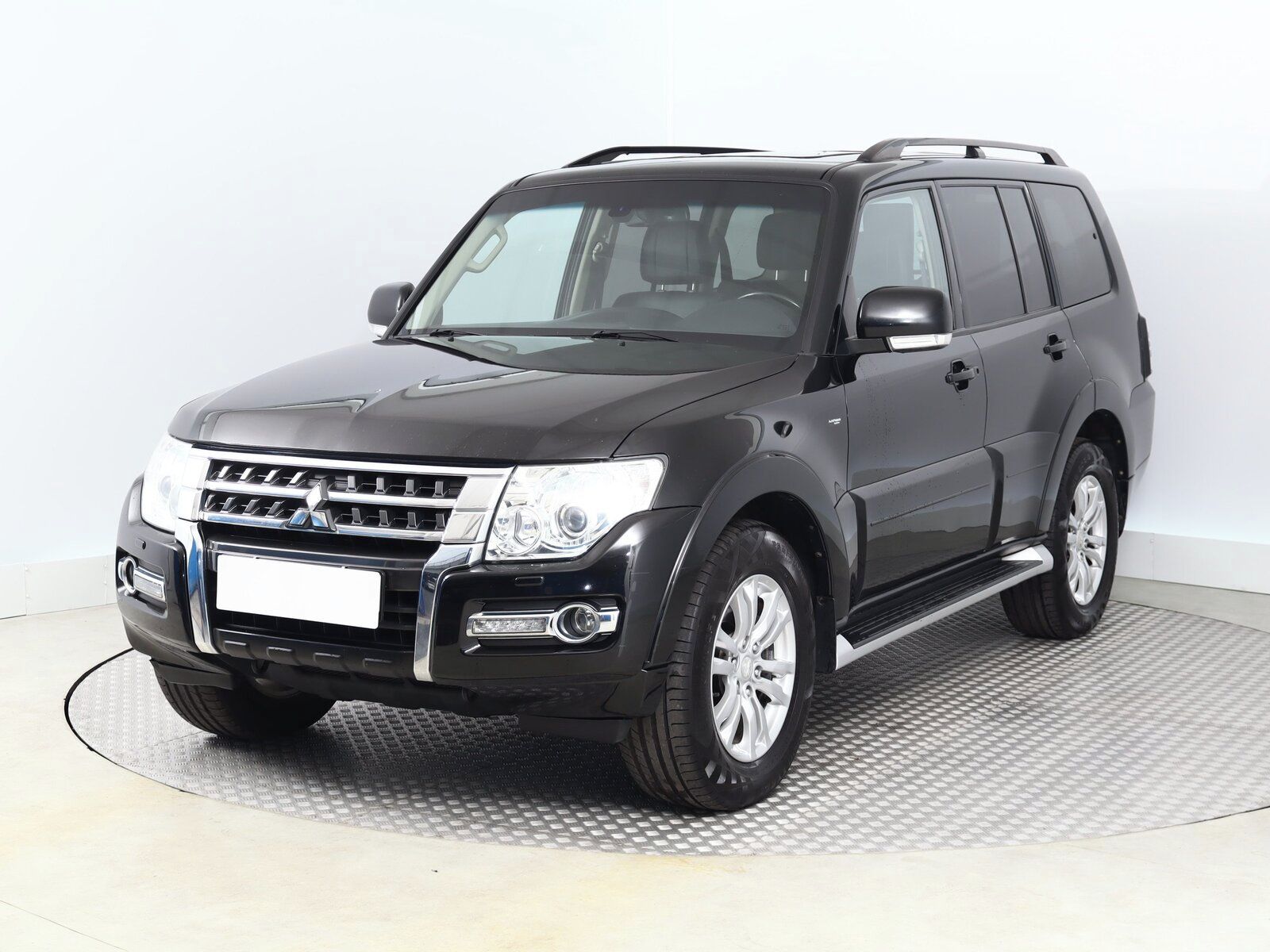 Mitsubishi Pajero, 3.2 DI-D, 4X4, Automat - fotka 2