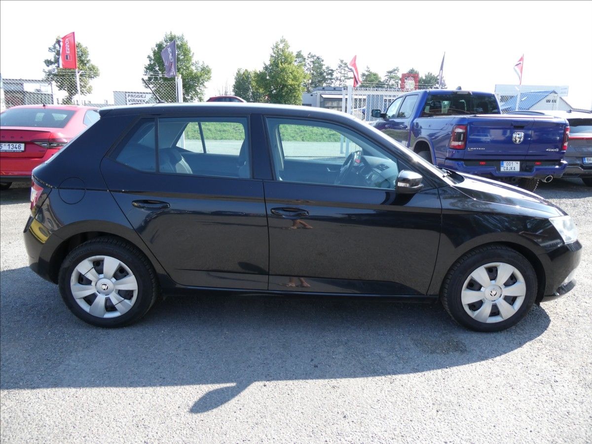 Škoda Fabia, 1,0 TSI 81kW Ambition,2 x kola - fotka 2