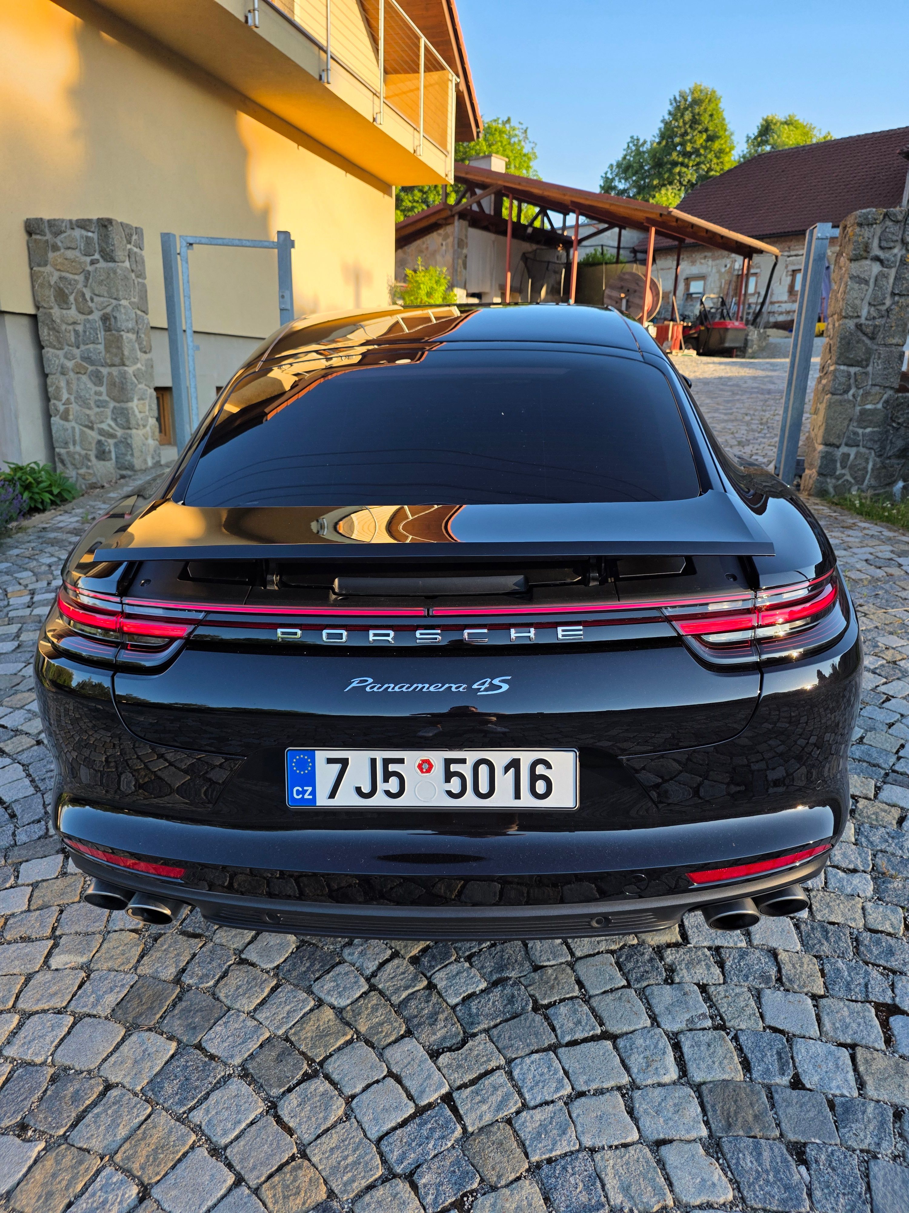 Porsche Panamera, 4S V6 2.9 - fotka 4