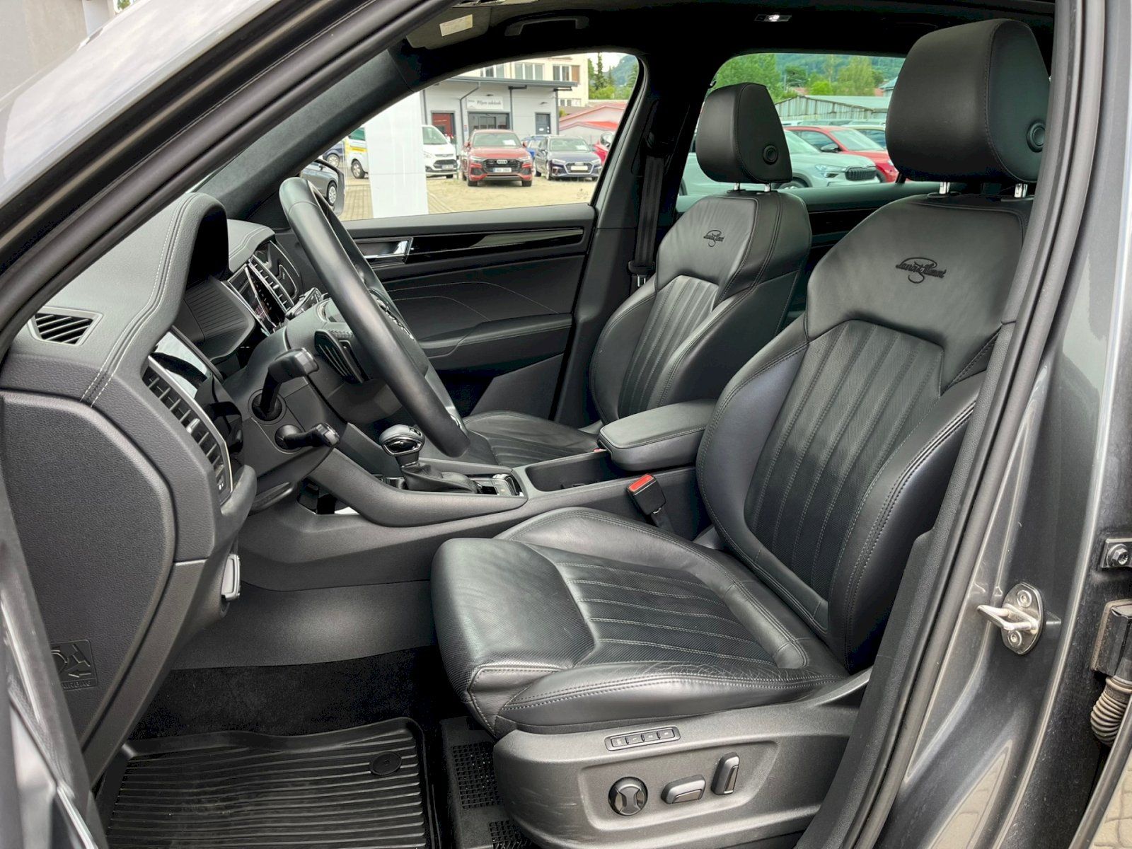 Škoda Kodiaq, 2.0 TDI 147 kW L&K 4x4 DSG - fotka 2
