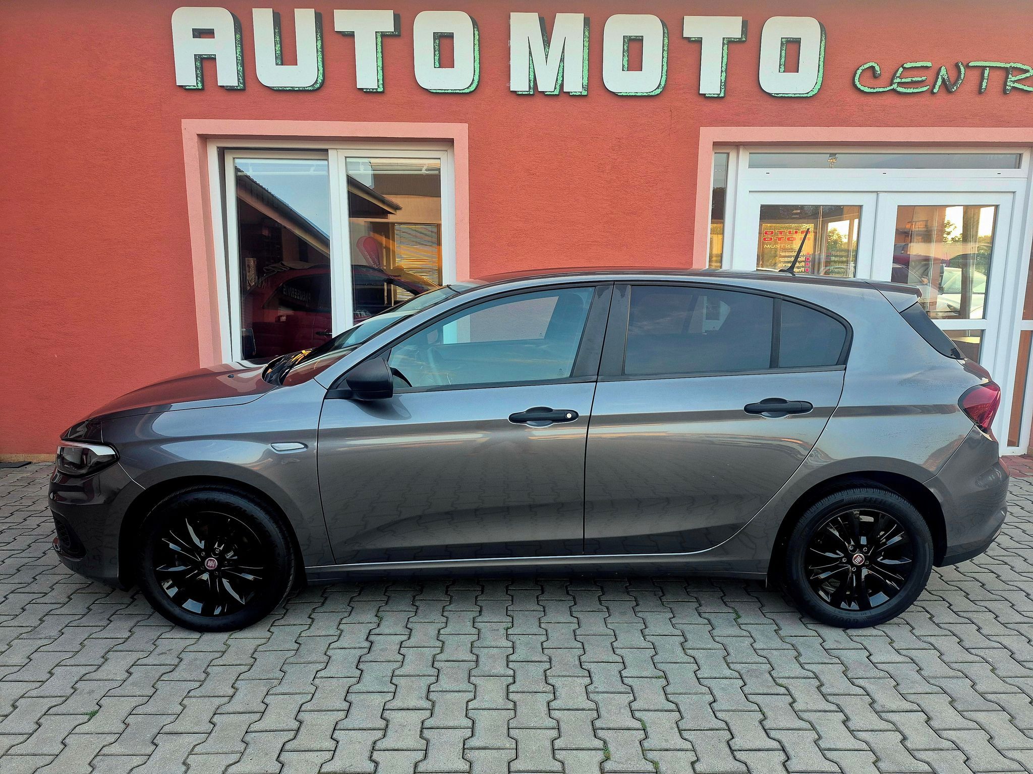 Fiat Tipo, Fiat Tipo 1.4  70kw Street - fotka 2
