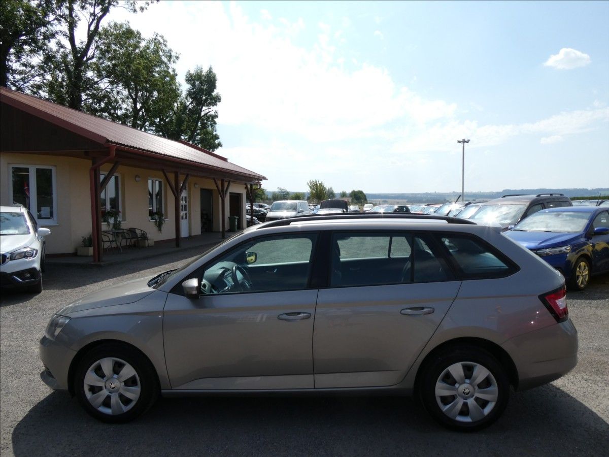 Škoda Fabia, 1,4 TDi 66kW 2.majitel,servisk - fotka 6