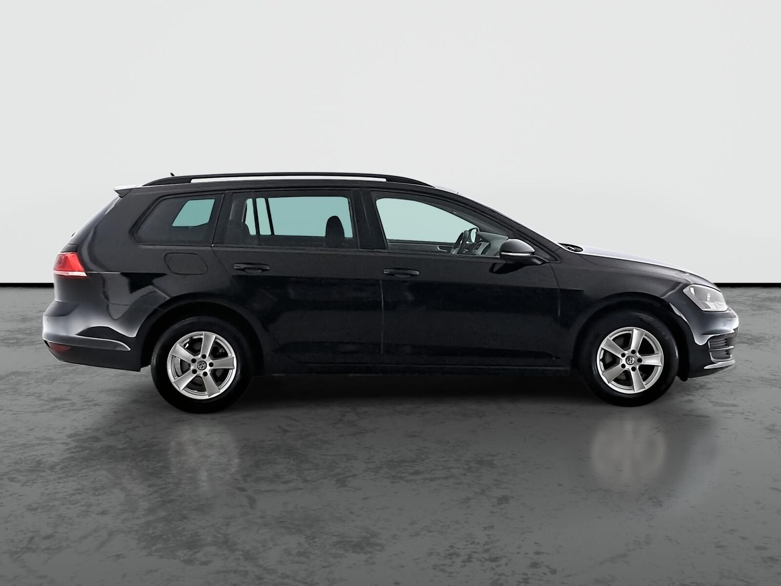 Volkswagen Golf, 1.6 TDI, Comfortline, Automat - fotka 6