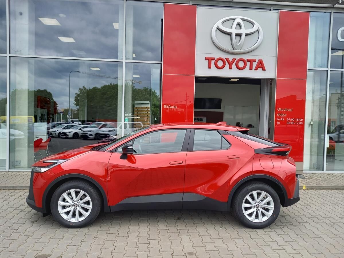 Toyota C-HR, 1,8 Comfort - fotka 3