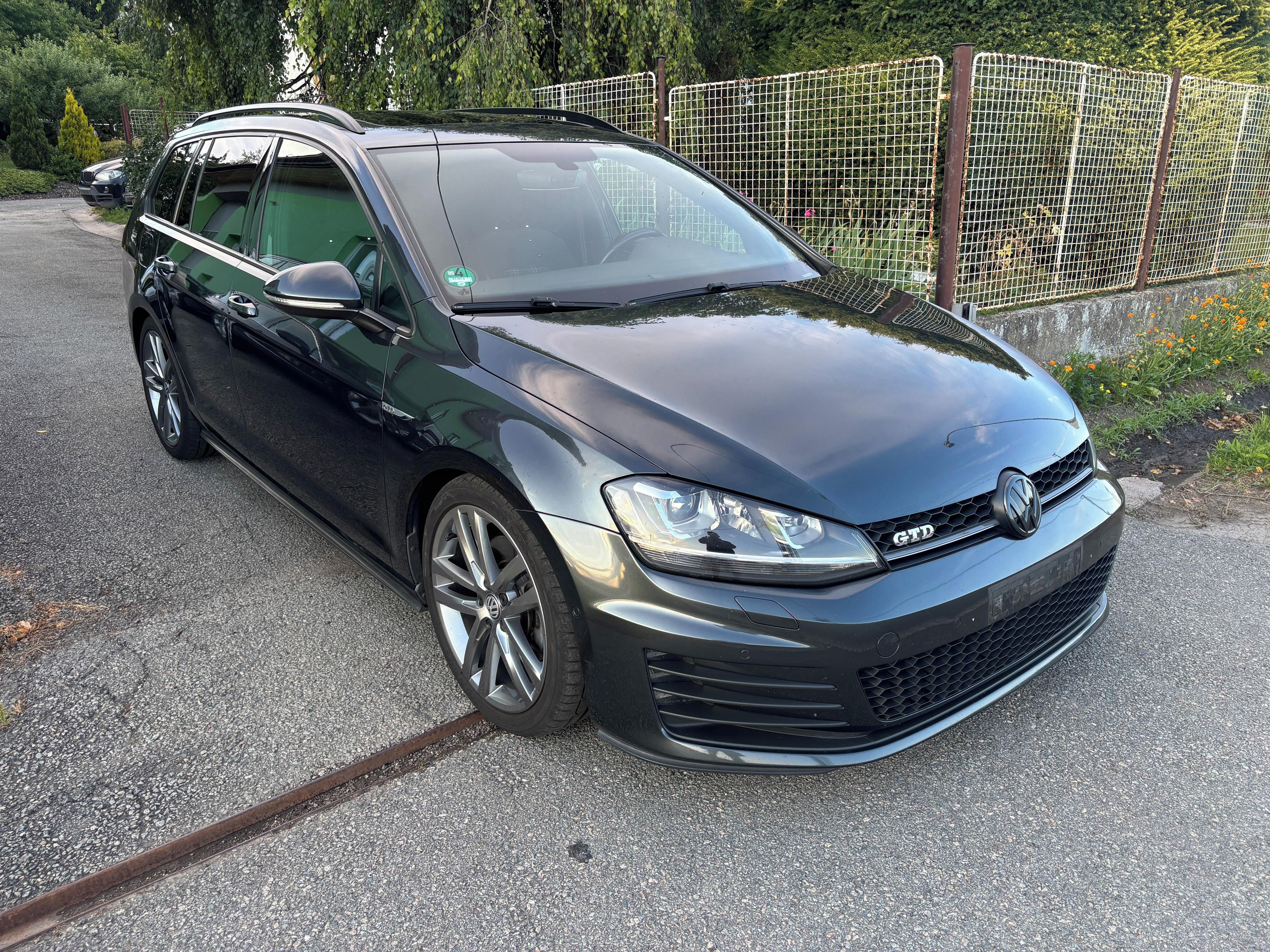 Volkswagen Golf, GTD 129 000km - fotka 4