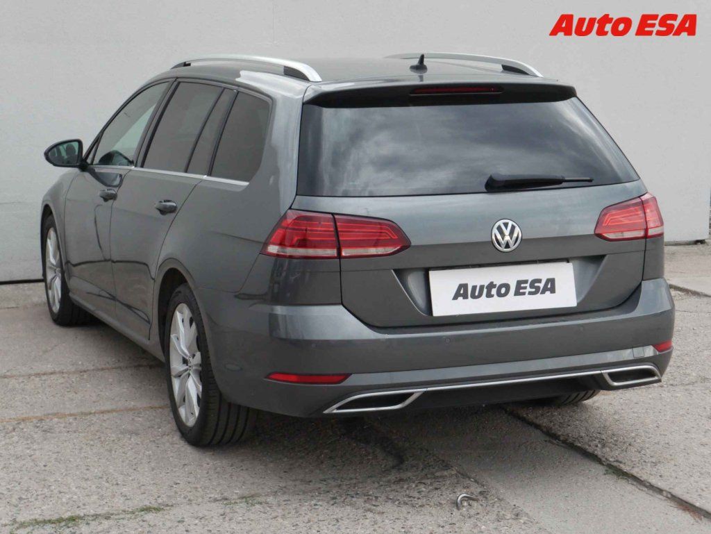 Volkswagen Golf, 1.6 TDi - fotka 4