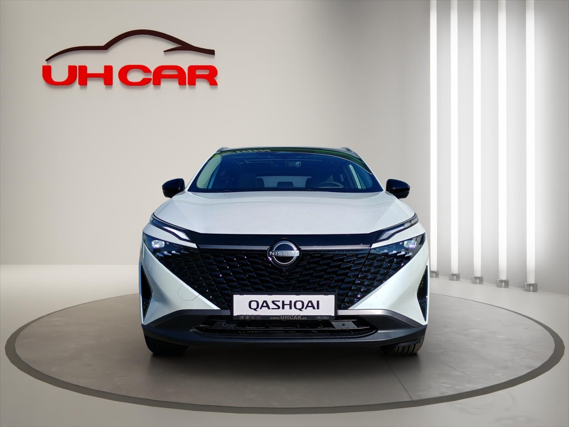 Nissan Qashqai, 1,3   Tekna AT 4x4 - fotka 2