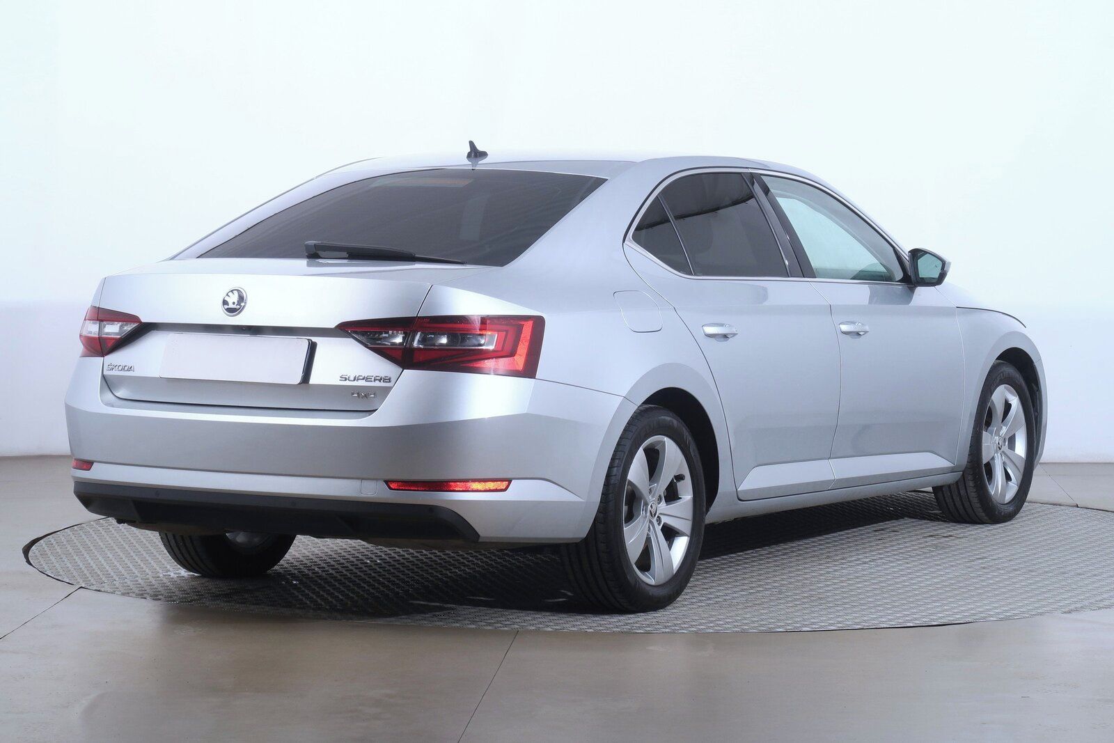 Škoda Superb, 2.0 TDI, 4X4, Automat - fotka 5