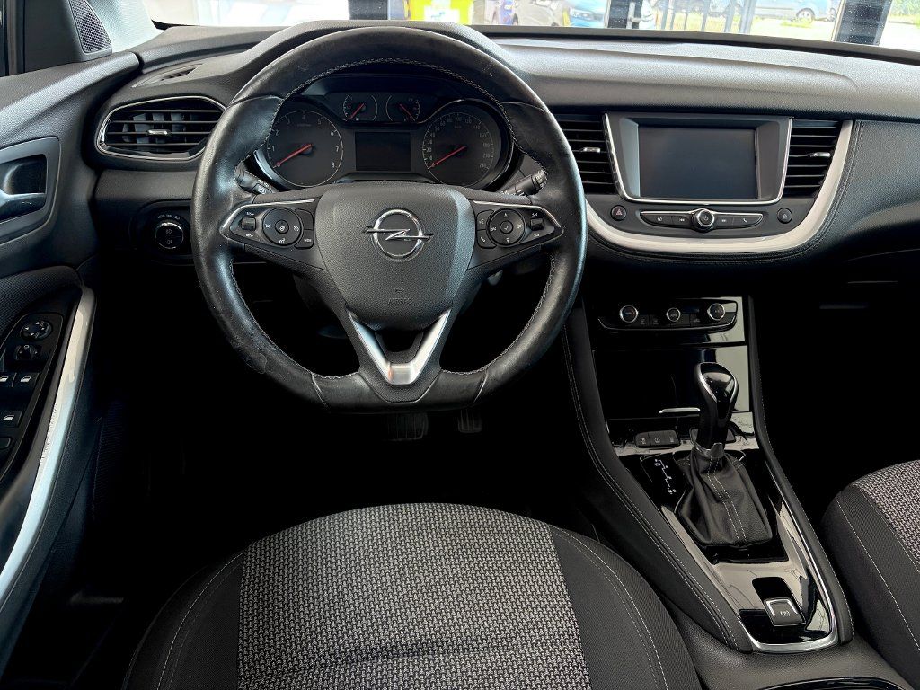 Opel Grandland X, Smile 1,2Turbo automat - fotka 6