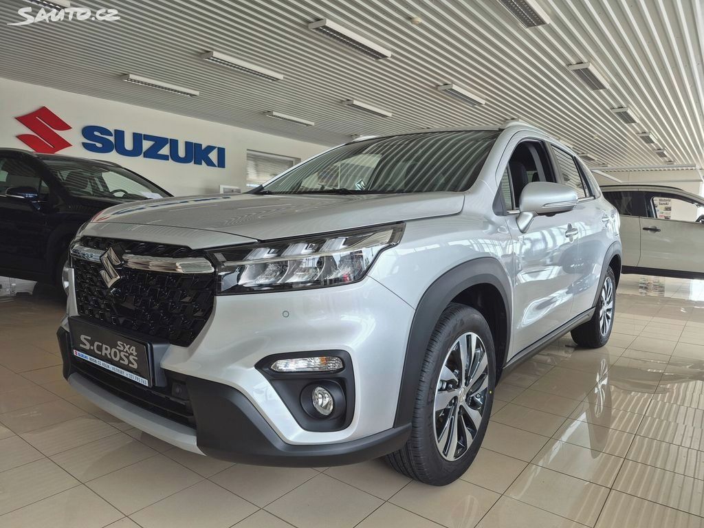 Suzuki S-Cross, 1,4 Elegance 4x4 AllGrip - fotka 2