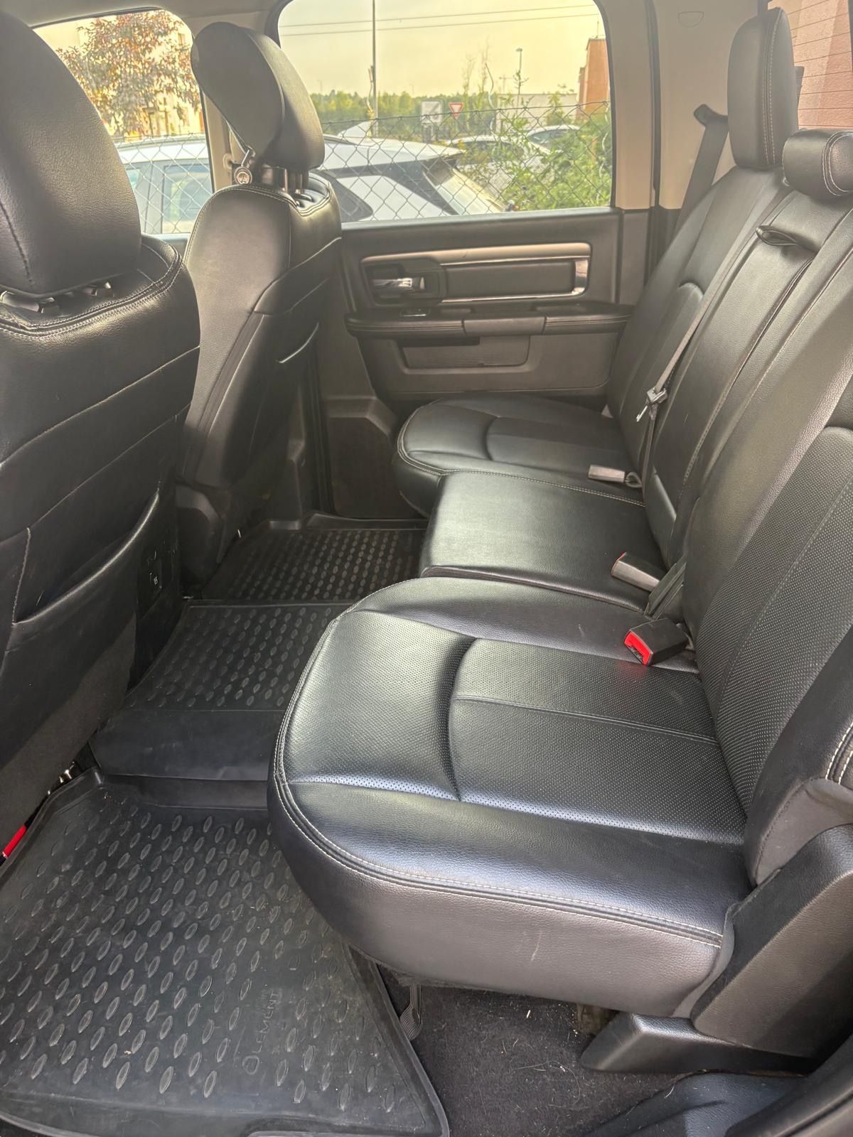 Dodge Ram, Dodge RAM 1500 5.7 HEMI Sport - fotka 6