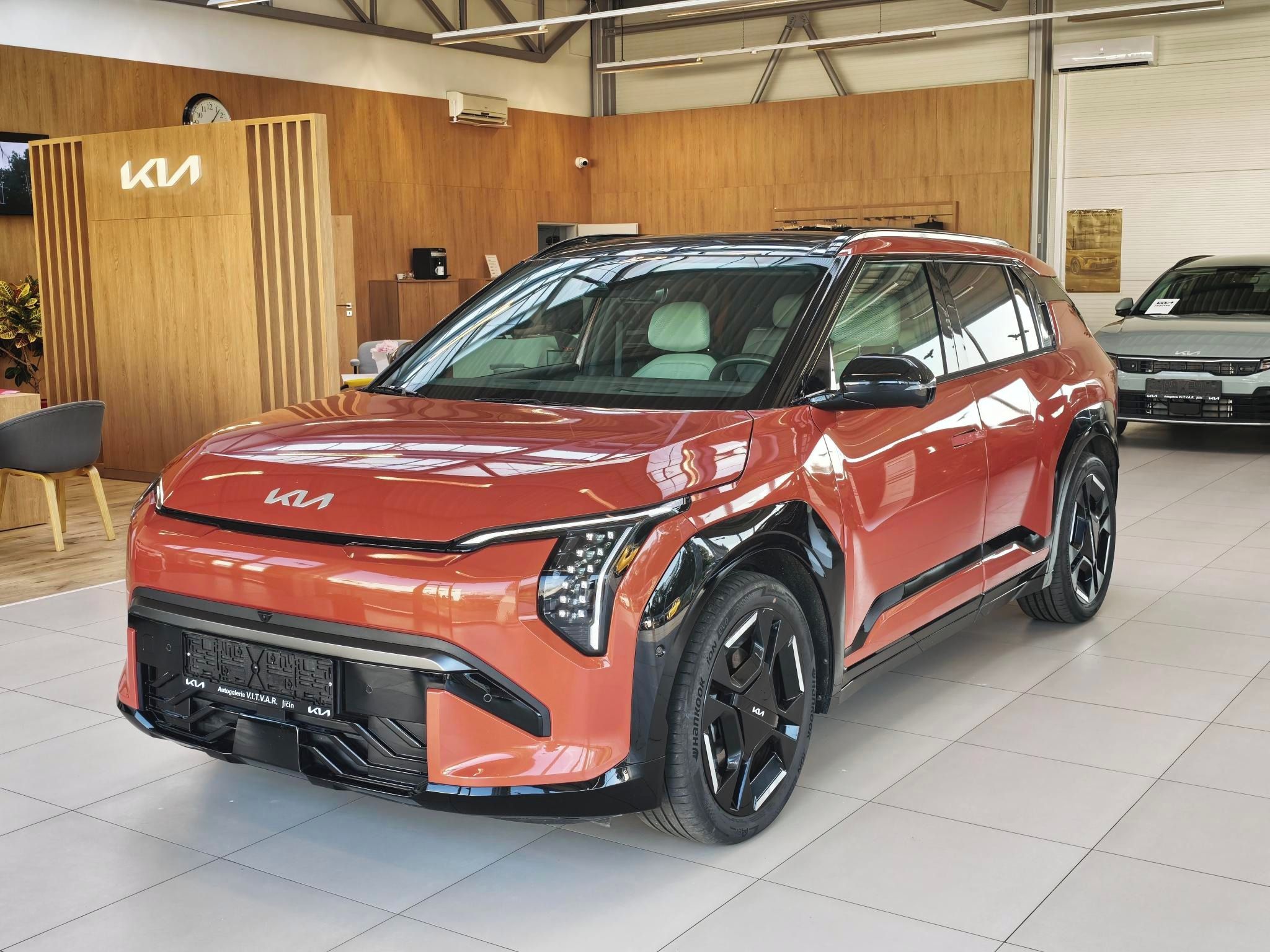 Kia EV3, 4x2 GT-LINE 150 kW + PANORAMA